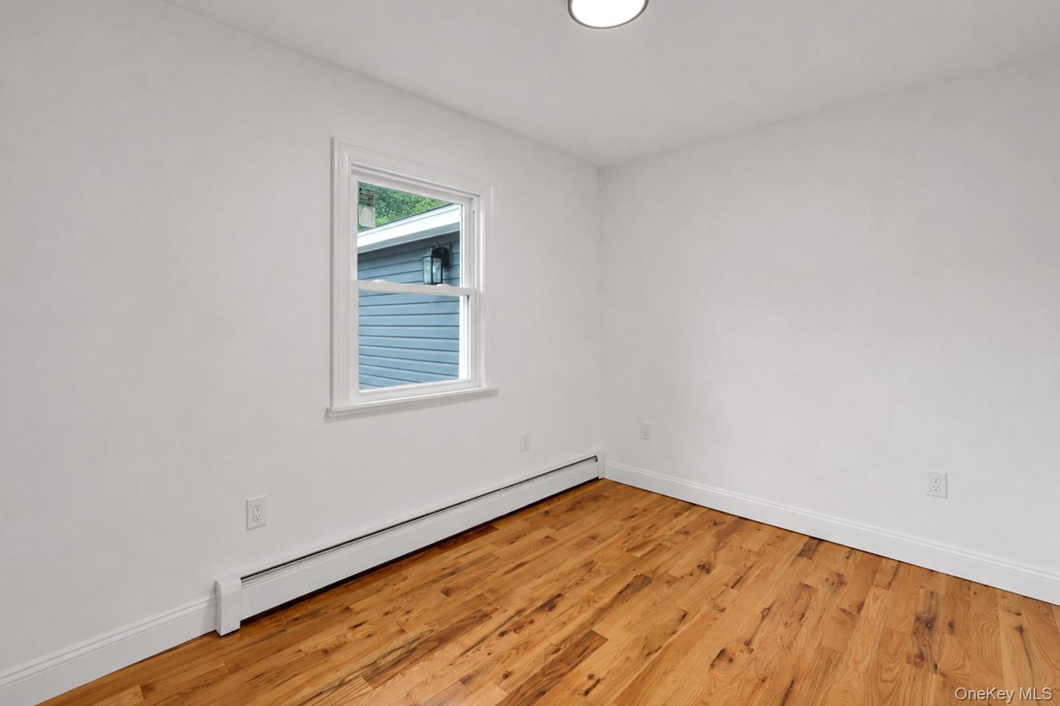 Single Family Martin Court Suffolk County, NY 11727, MLS-1041440-16