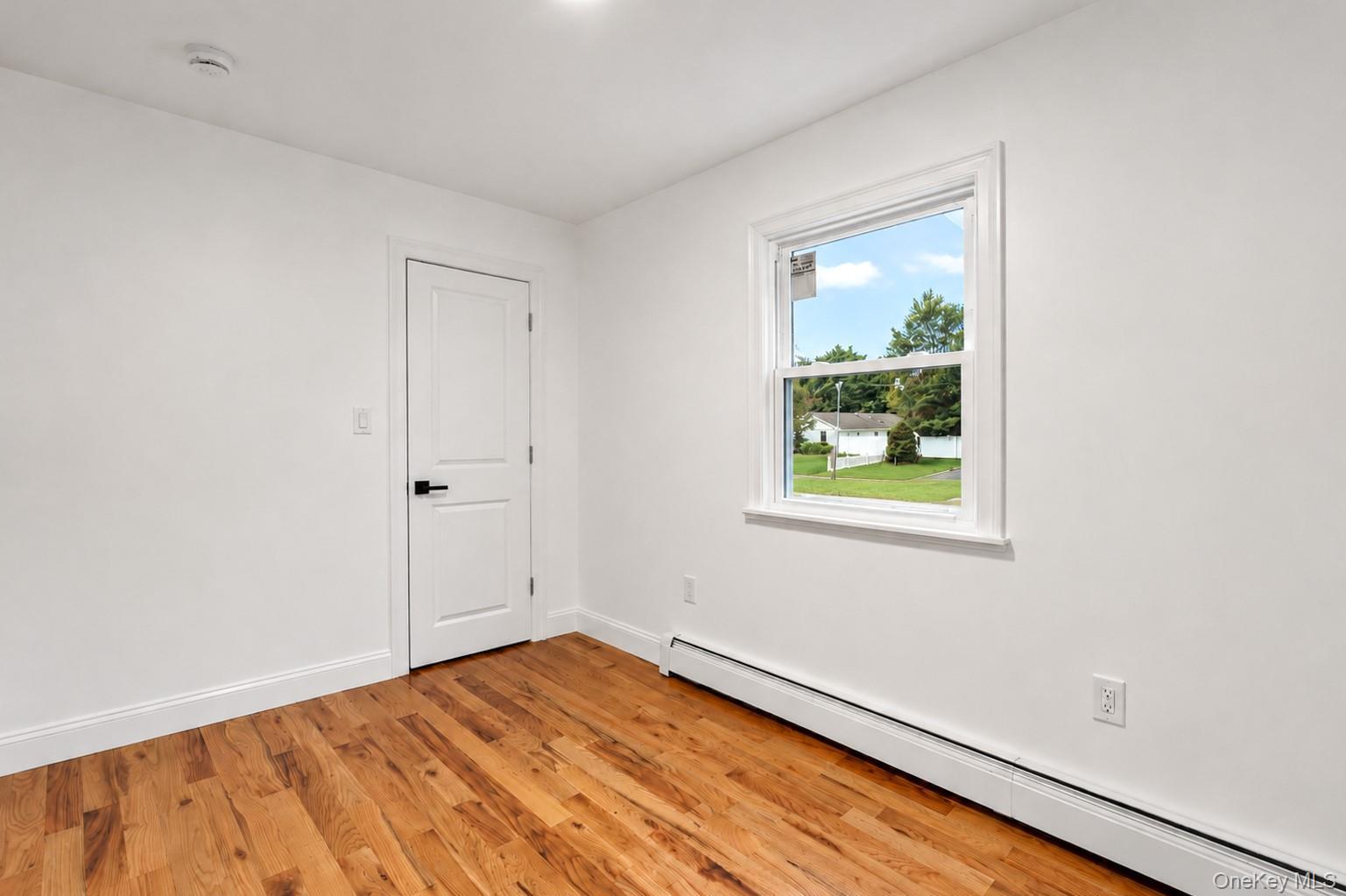 Single Family Martin Court Suffolk County, NY 11727, MLS-1041440-17