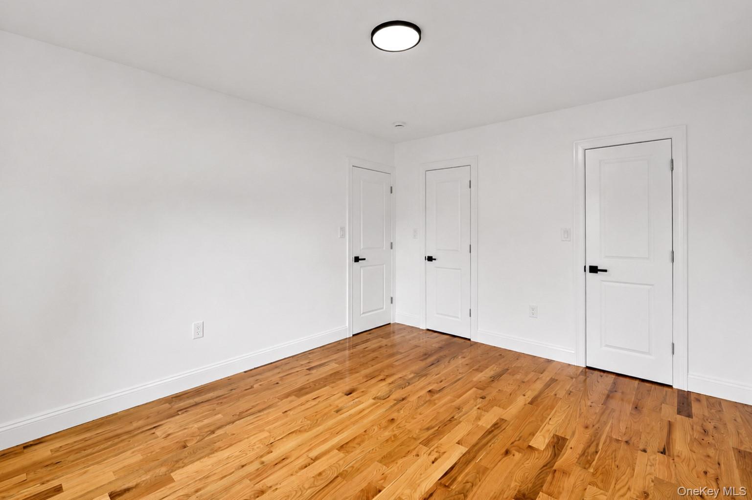 Single Family Martin Court Suffolk County, NY 11727, MLS-1041440-21