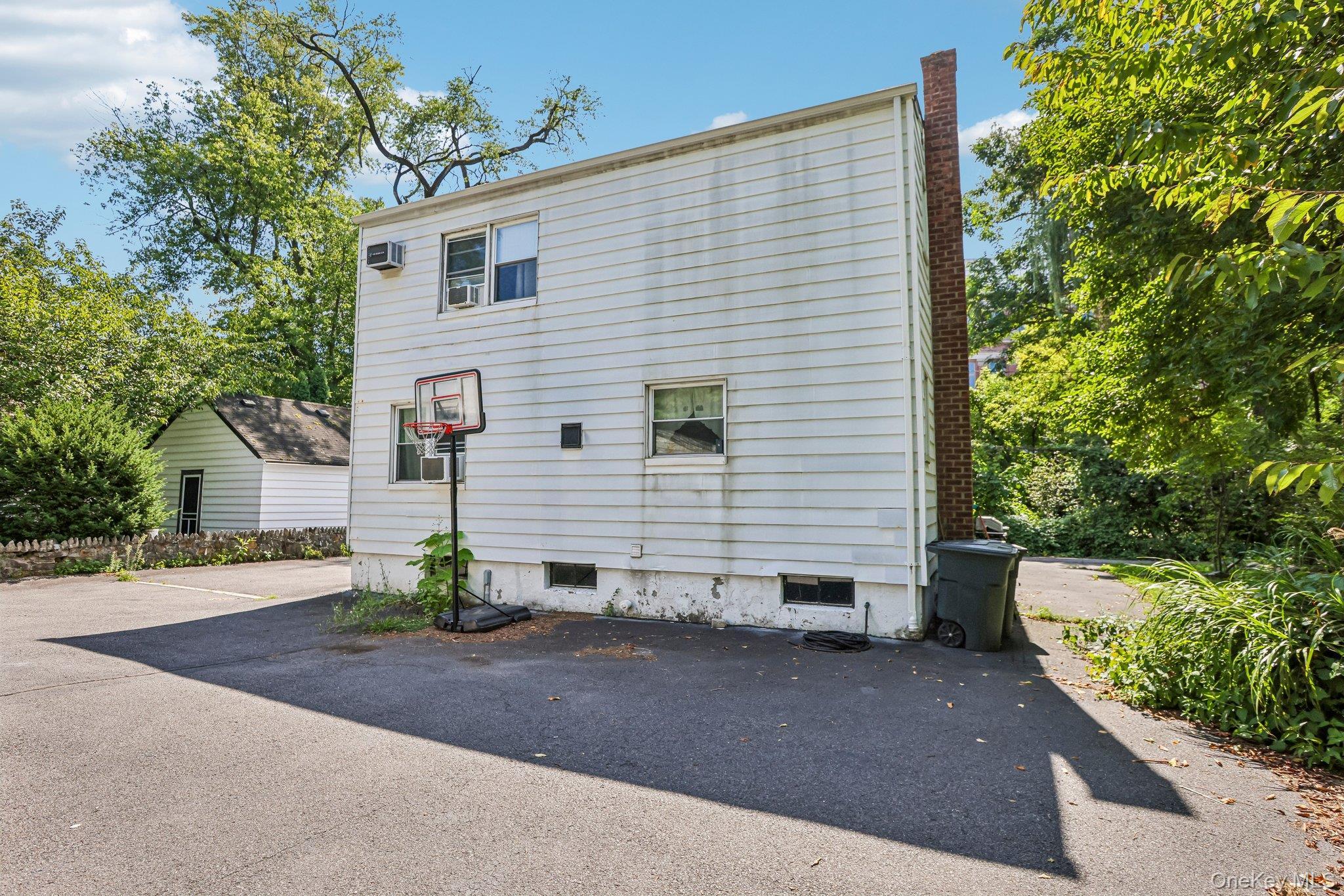 Single Family Bryn Mawr Parkway Westchester County, NY 10708, MLS-1041444-22