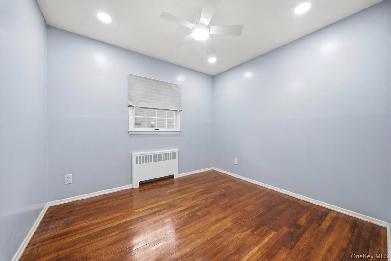 Single Family Dee  Suffolk County, NY 11746, MLS-1041457-41