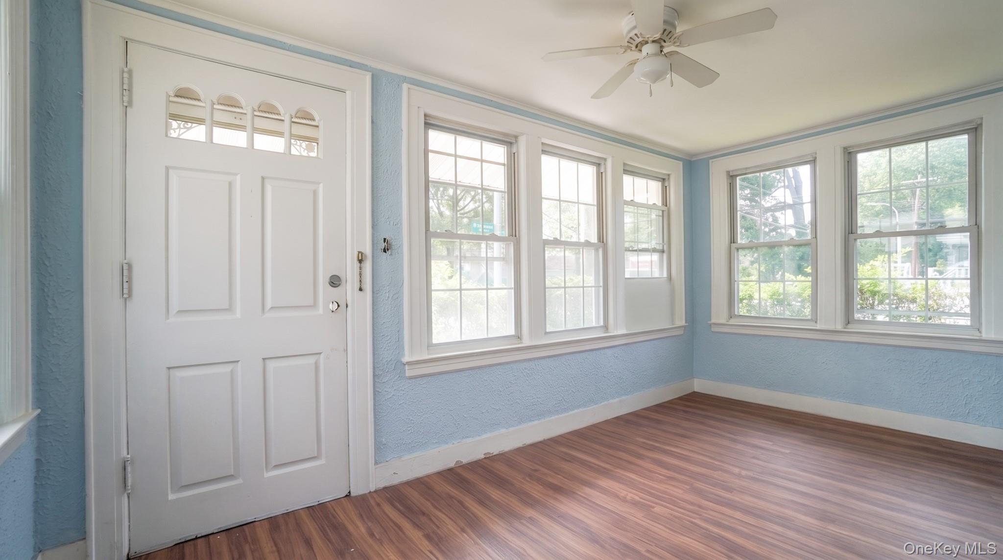 Single Family Winchester Boulevard Queens, NY 11428, MLS-1041458-4