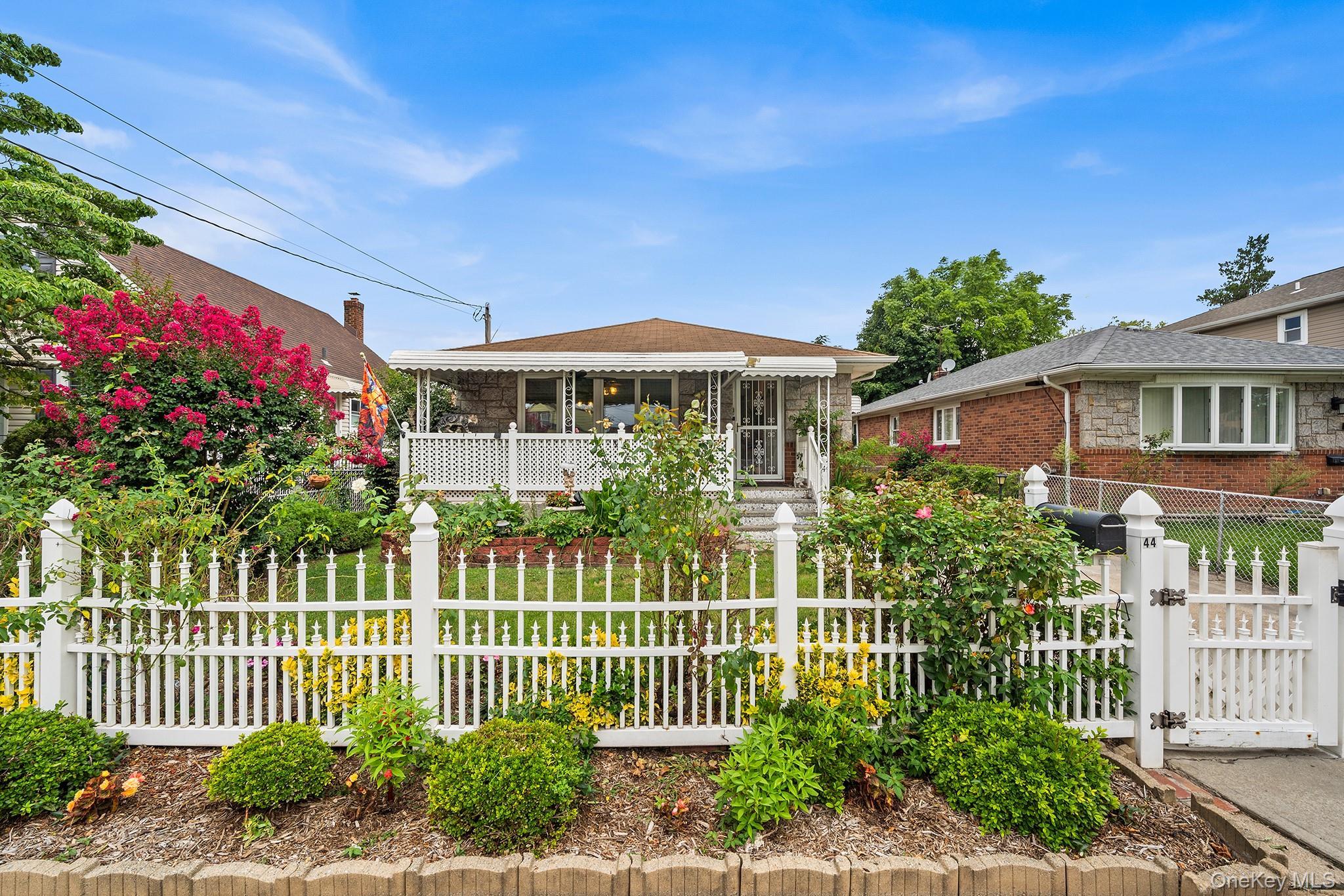 Single Family Belmont Boulevard Nassau County, NY 11003, MLS-1041460-2