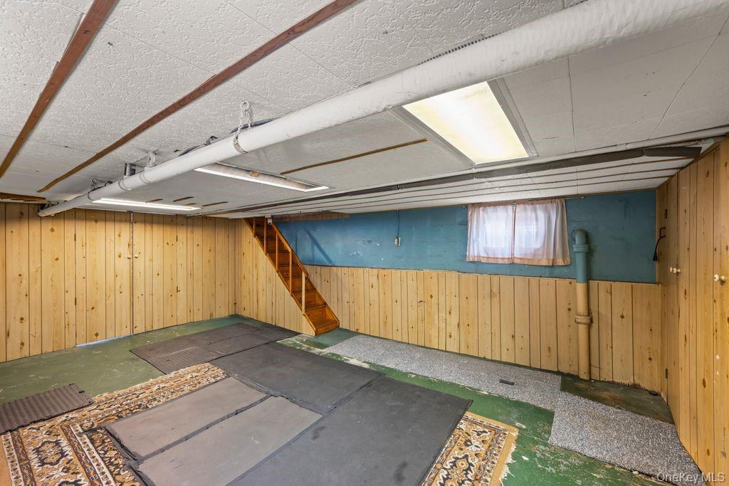 Single Family E 96th Street  Brooklyn, NY 11236, MLS-1041465-20
