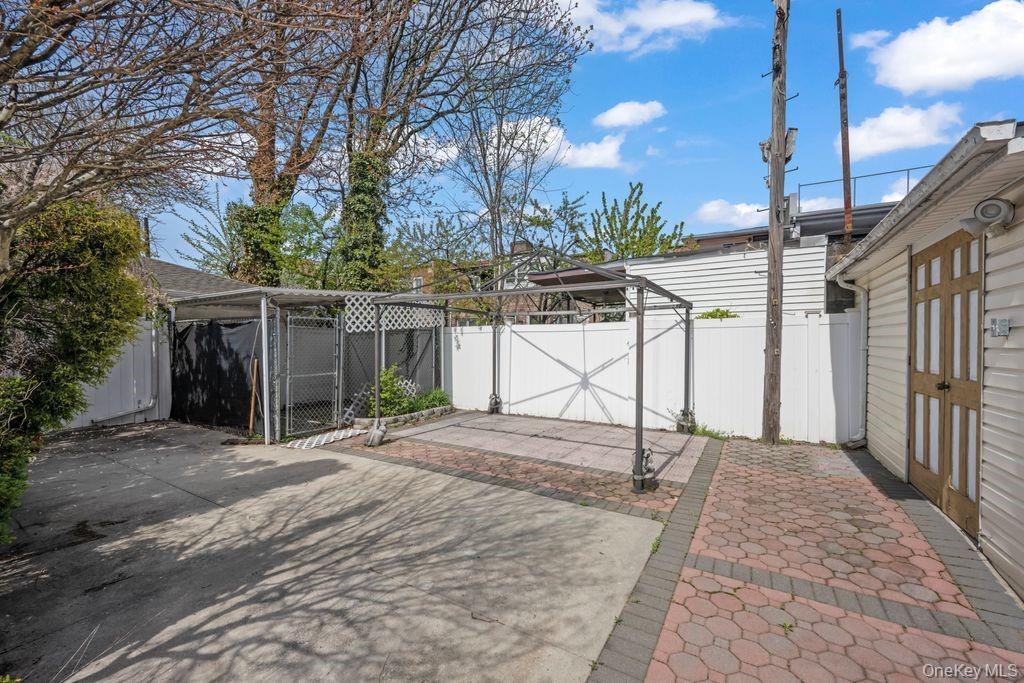 Single Family E 96th Street  Brooklyn, NY 11236, MLS-1041465-26