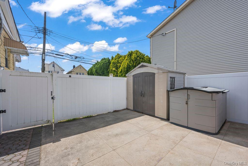 Single Family E 96th Street  Brooklyn, NY 11236, MLS-1041465-27