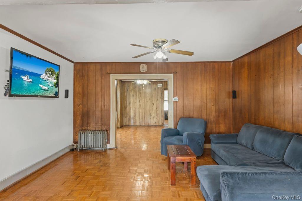 Single Family E 96th Street  Brooklyn, NY 11236, MLS-1041465-7