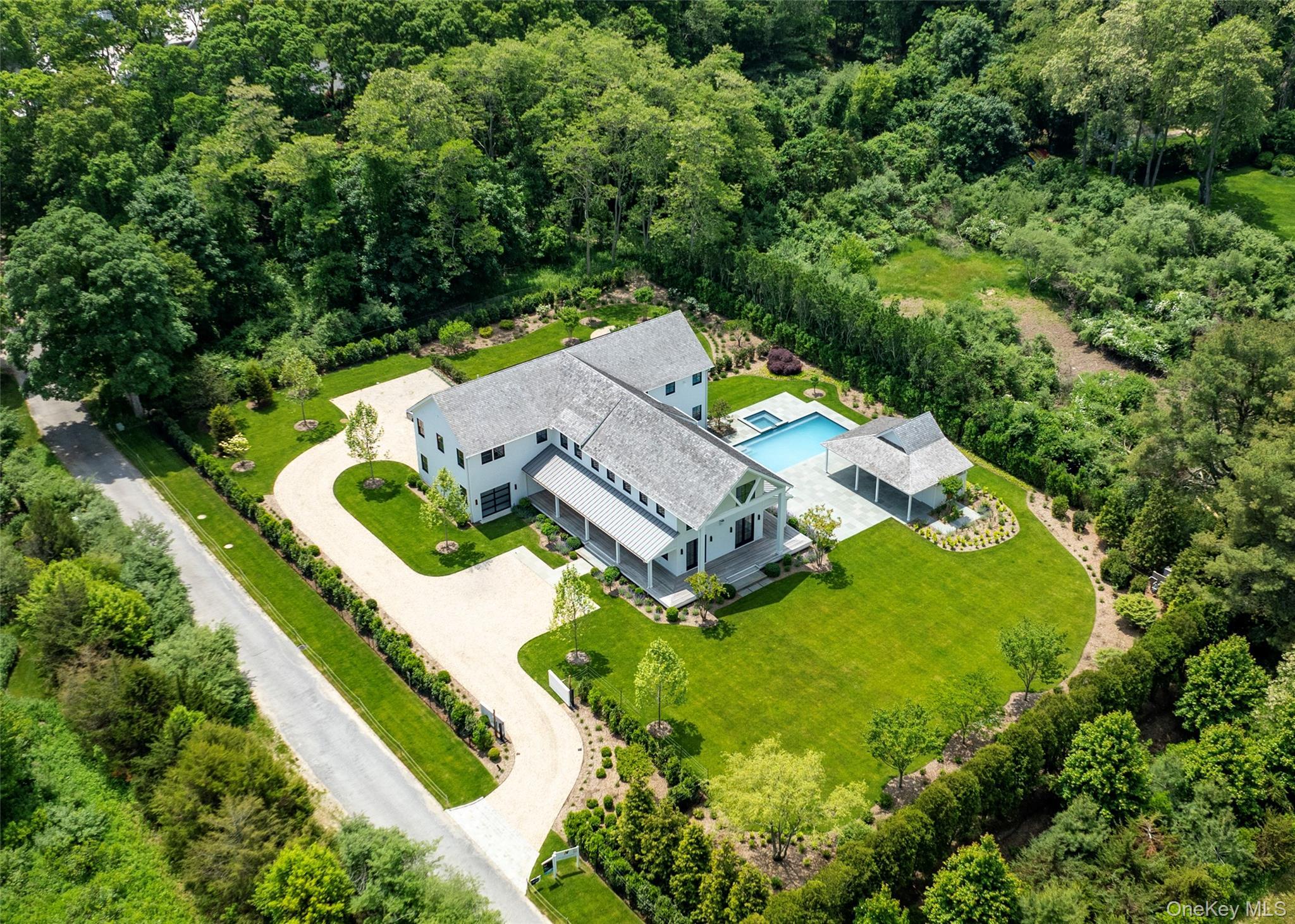 Single Family Narrow Lane Suffolk County, NY 11932, MLS-1041473-30