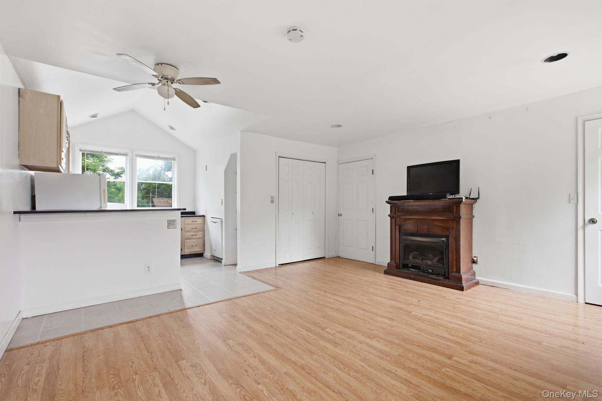 Single Family Rebecca Drive  Dutchess County, NY 12564, MLS-1041481-36