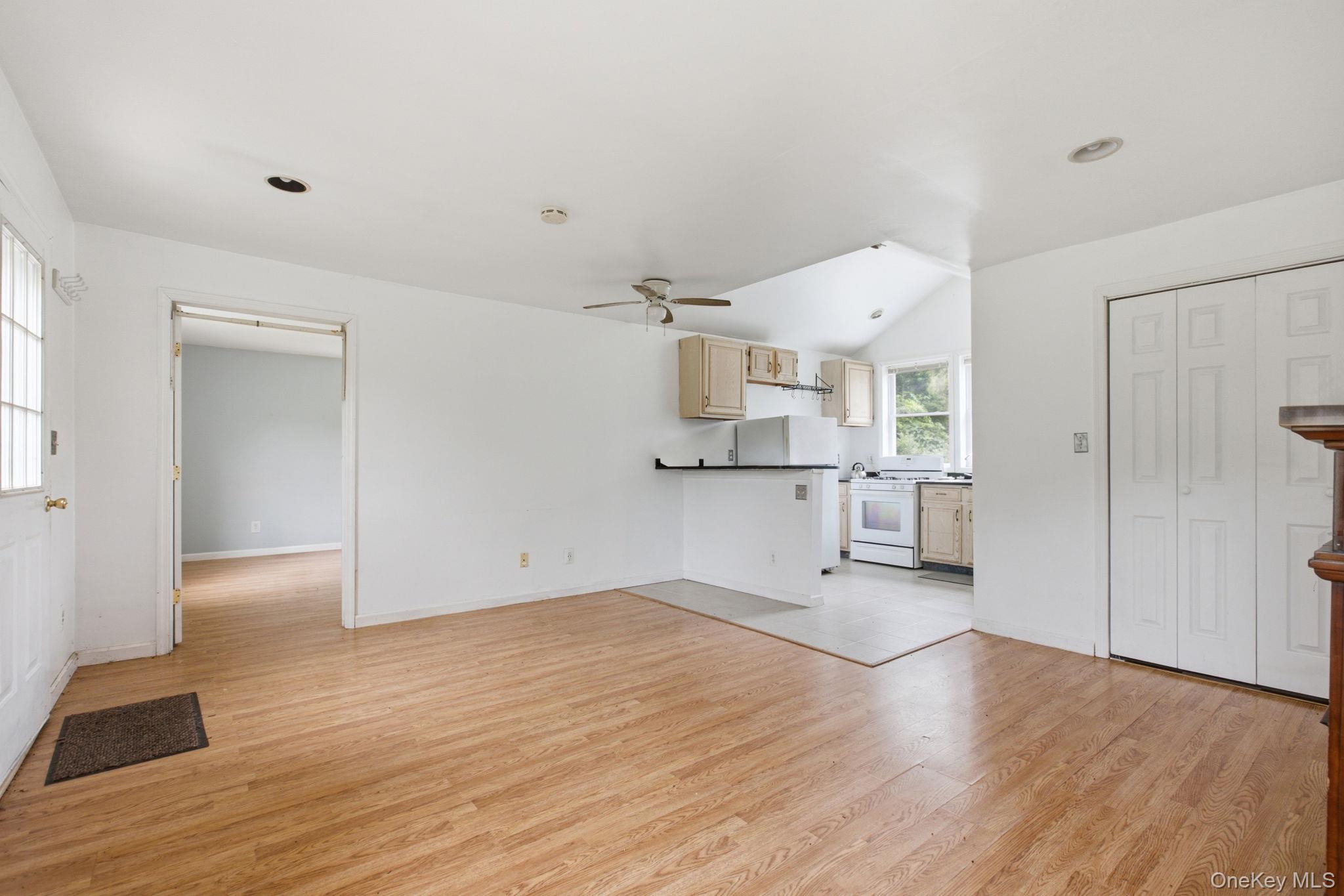 Single Family Rebecca Drive  Dutchess County, NY 12564, MLS-1041481-37