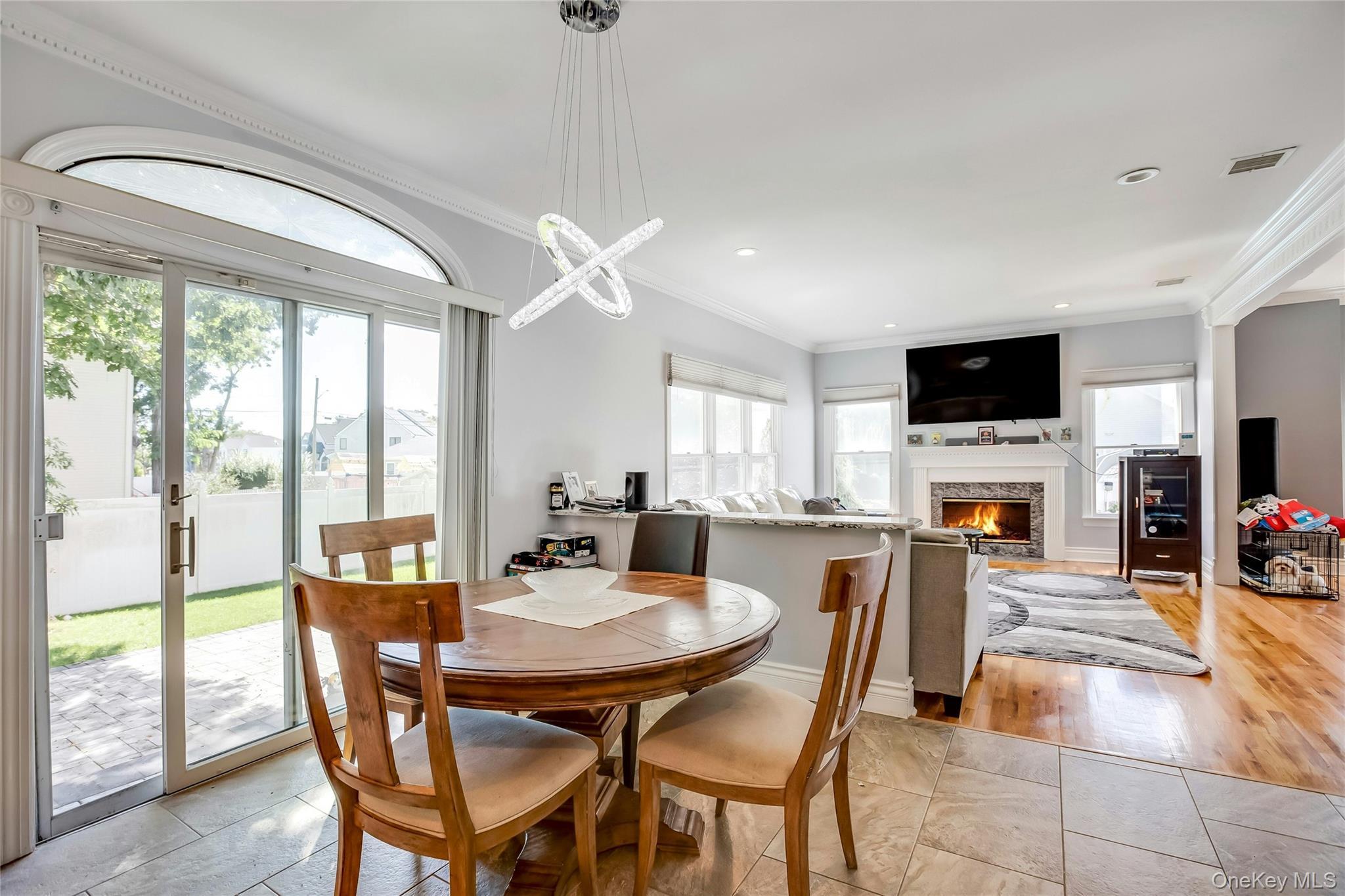 Single Family Raphael Boulevard Suffolk County, NY 11767, MLS-1041490-10