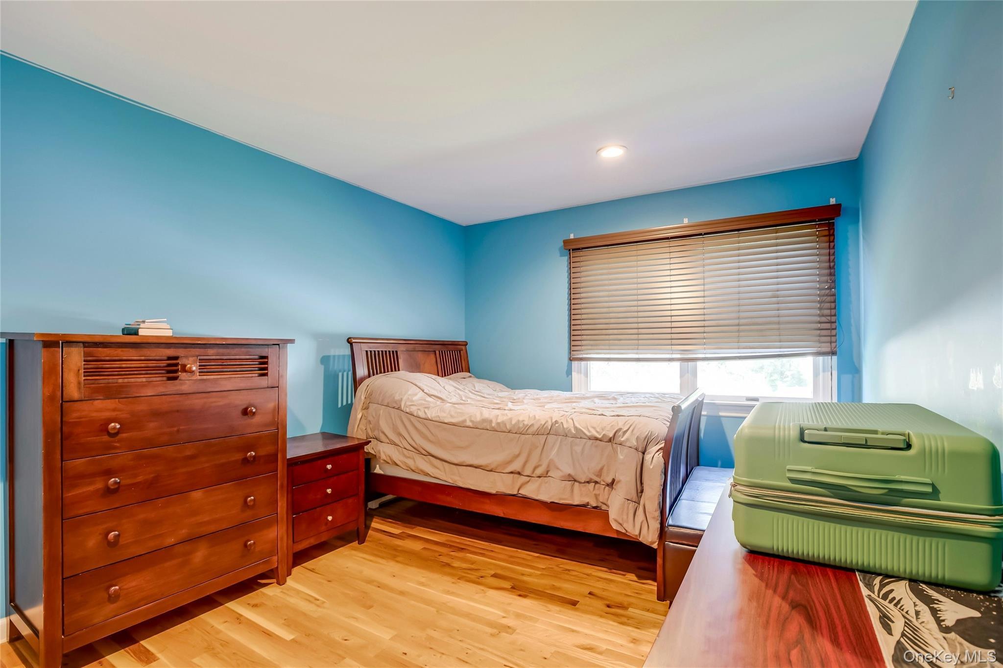 Single Family Raphael Boulevard Suffolk County, NY 11767, MLS-1041490-19