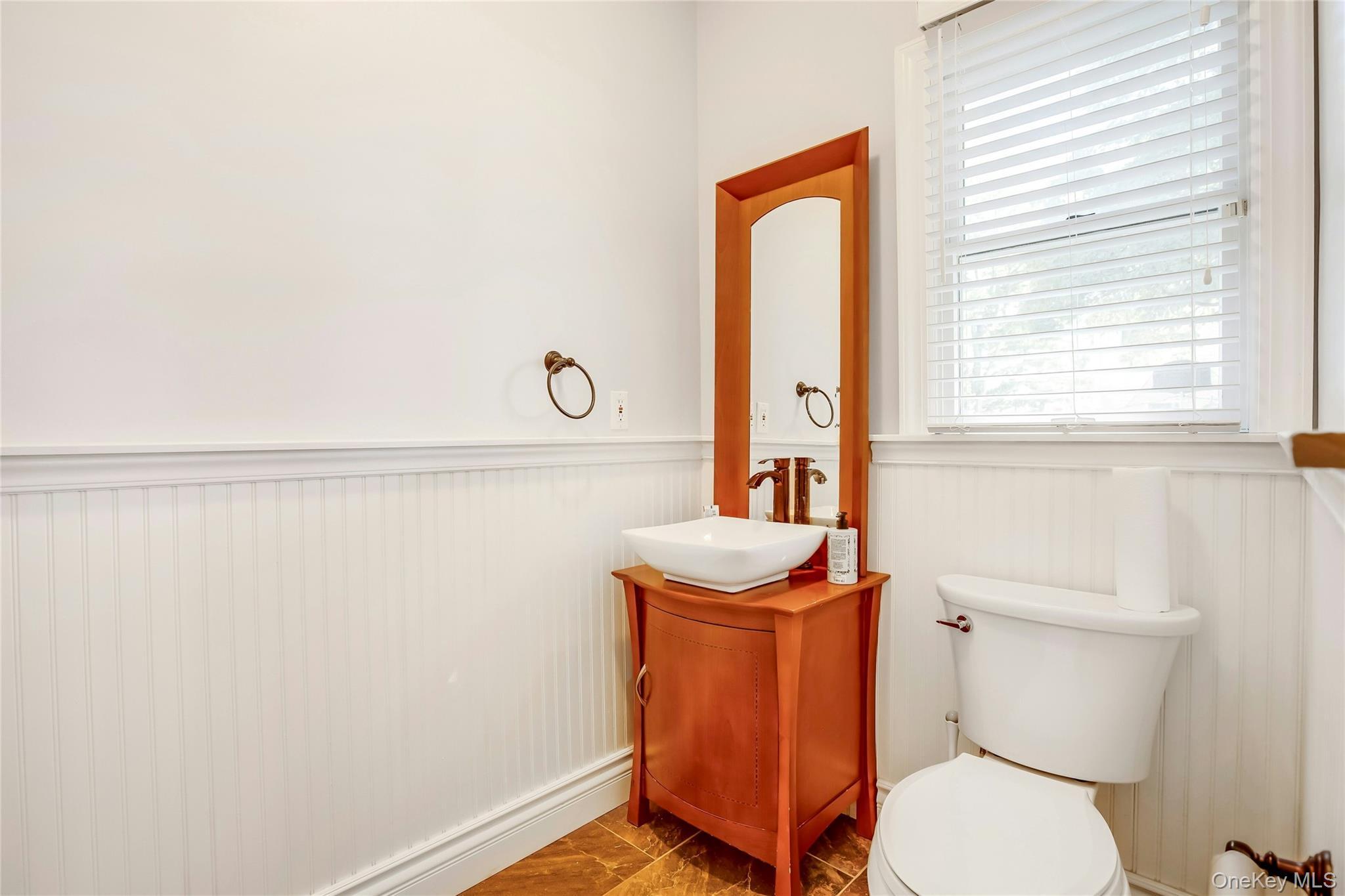 Single Family Raphael Boulevard Suffolk County, NY 11767, MLS-1041490-21