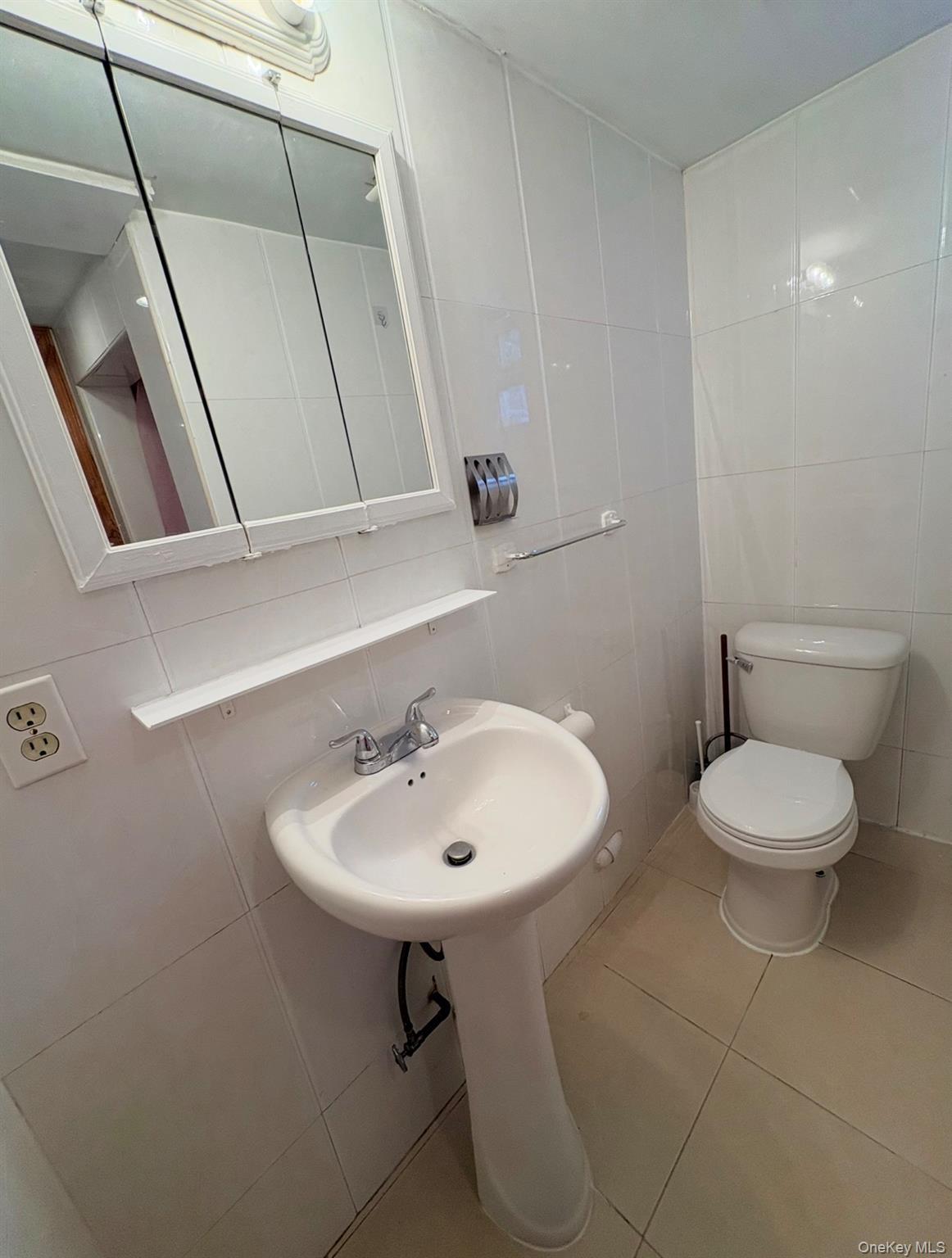 Single Family Utopia Parkway Queens, NY 11366, MLS-1041498-12