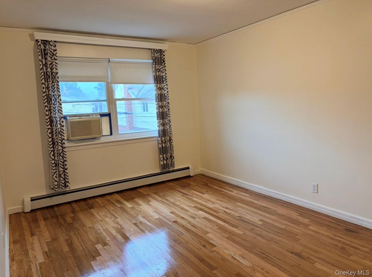 Single Family Utopia Parkway Queens, NY 11366, MLS-1041498-17