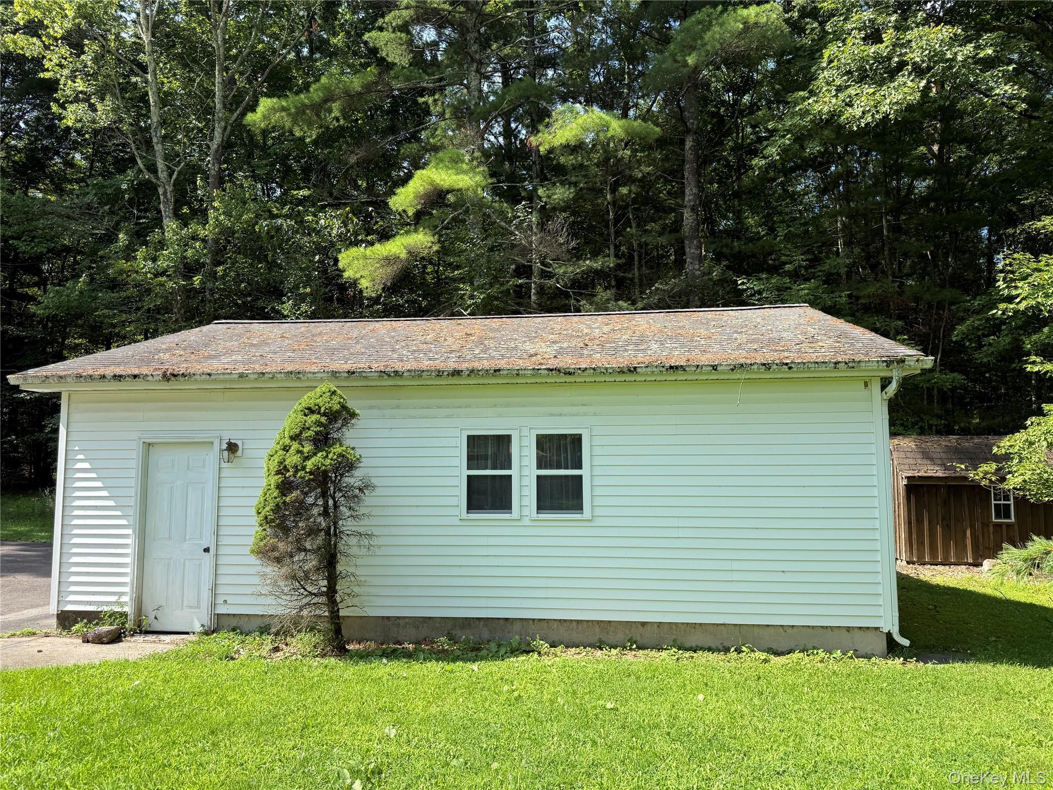 Single Family Grossi Lane Ulster County, NY 12566, MLS-1041504-13