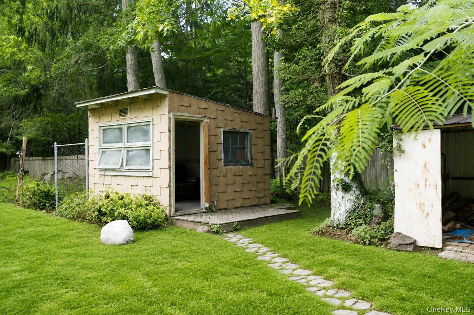 Single Family Lincoln Road Suffolk County, NY 11763, MLS-1041507-19