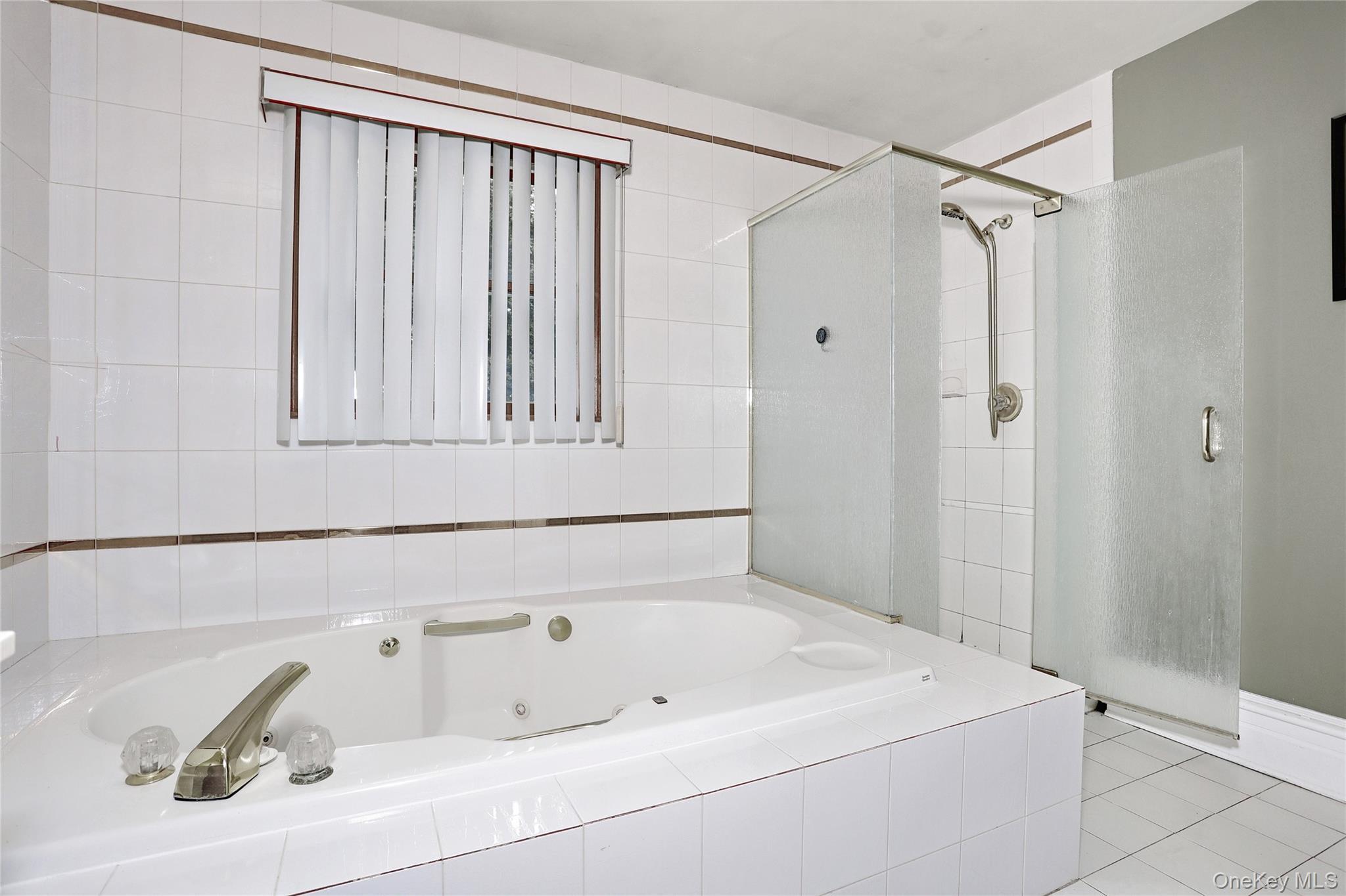Single Family Nicole Way Rockland County, NY 10977, MLS-1041516-17