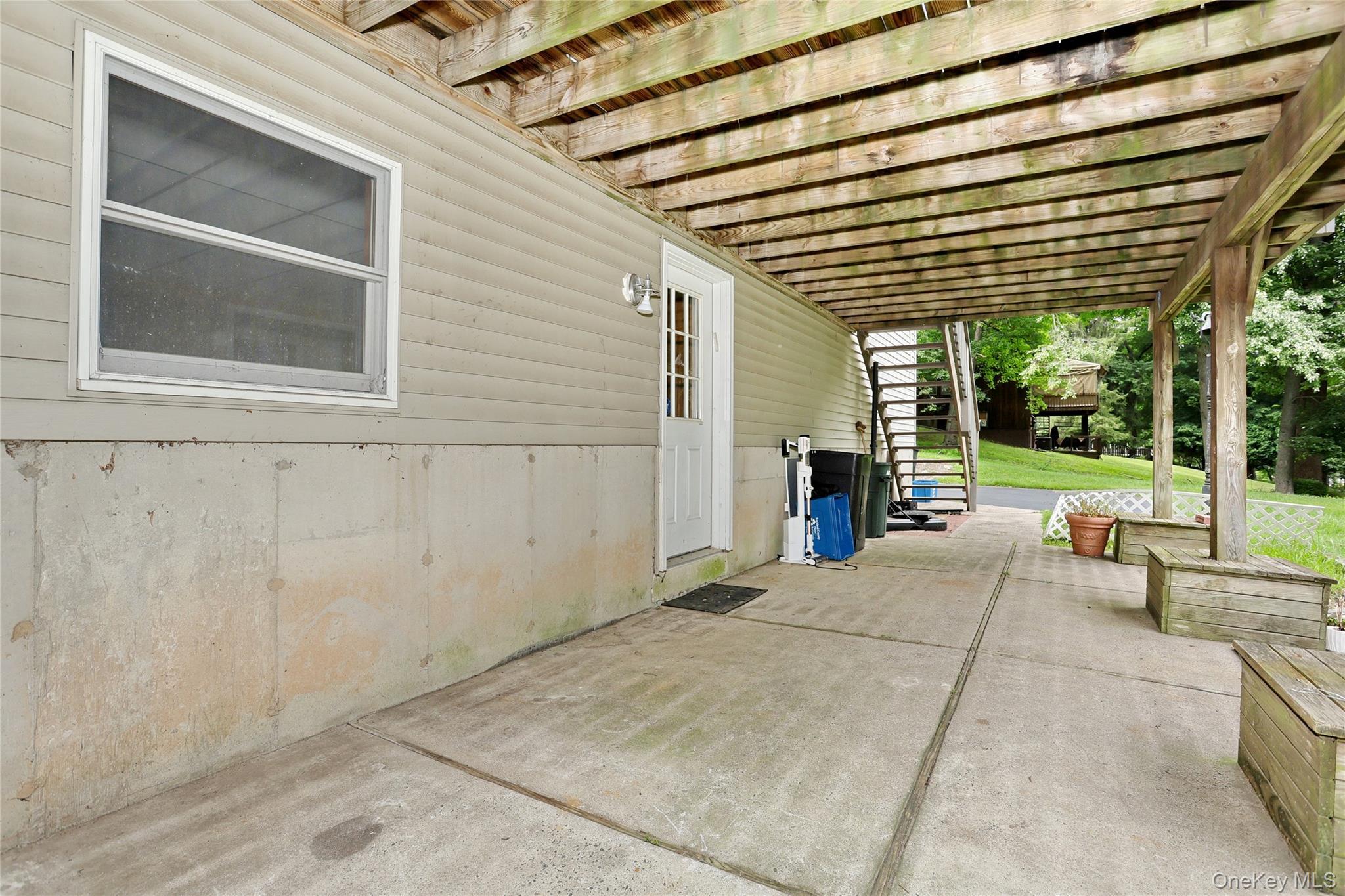 Single Family Nicole Way Rockland County, NY 10977, MLS-1041516-30