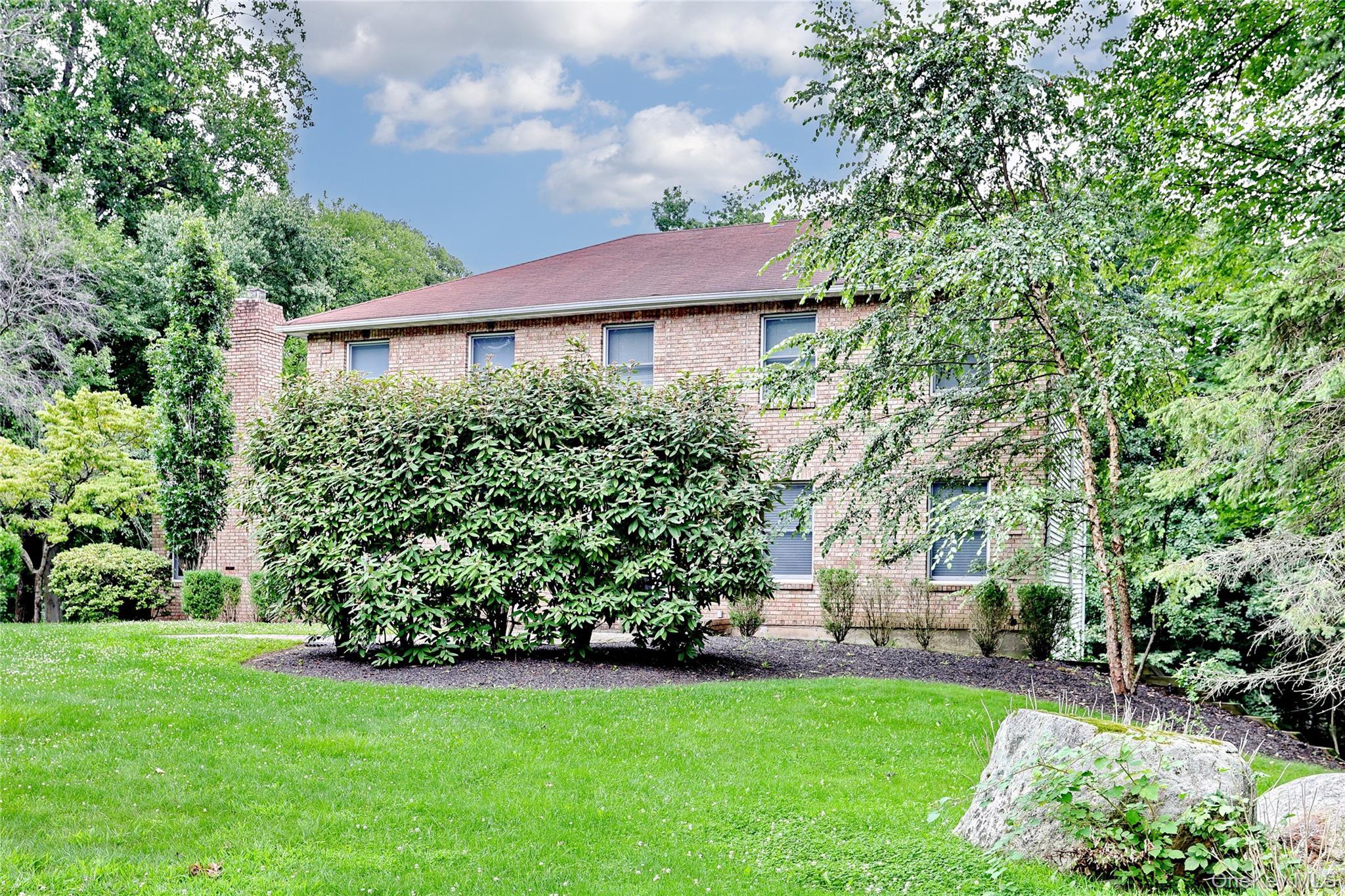 Single Family Nicole Way Rockland County, NY 10977, MLS-1041516-33