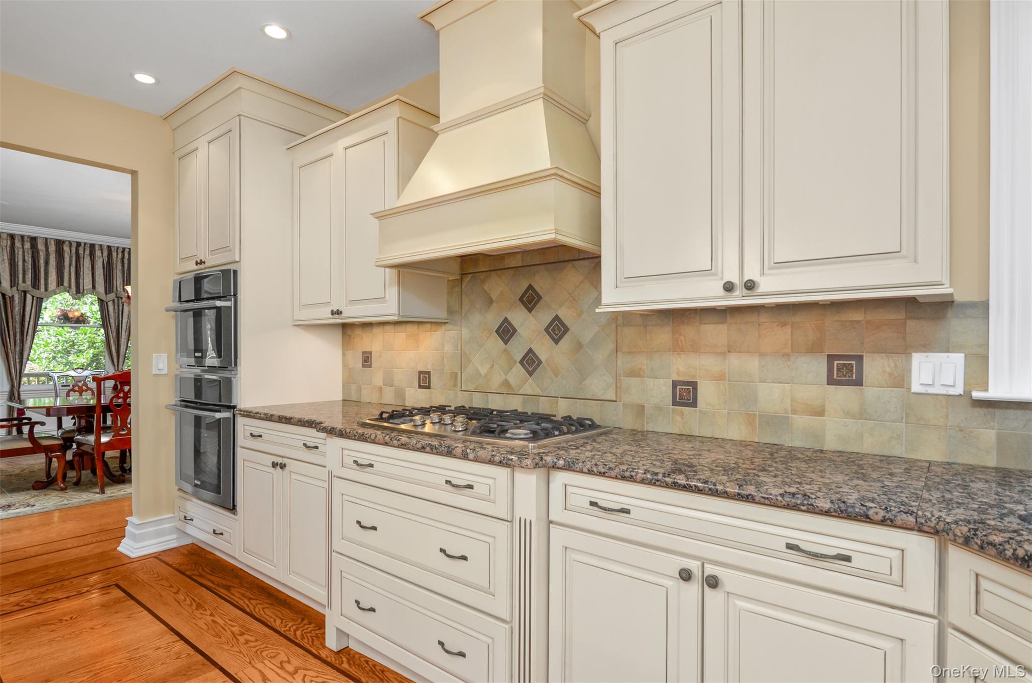 Single Family Canal Road  Suffolk County, NY 11766, MLS-1041520-13