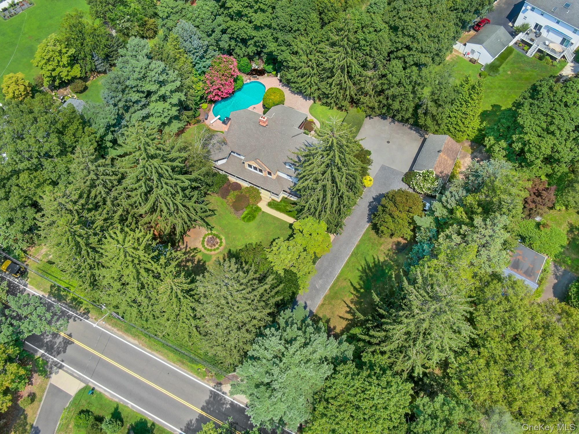 Single Family Canal Road  Suffolk County, NY 11766, MLS-1041520-43