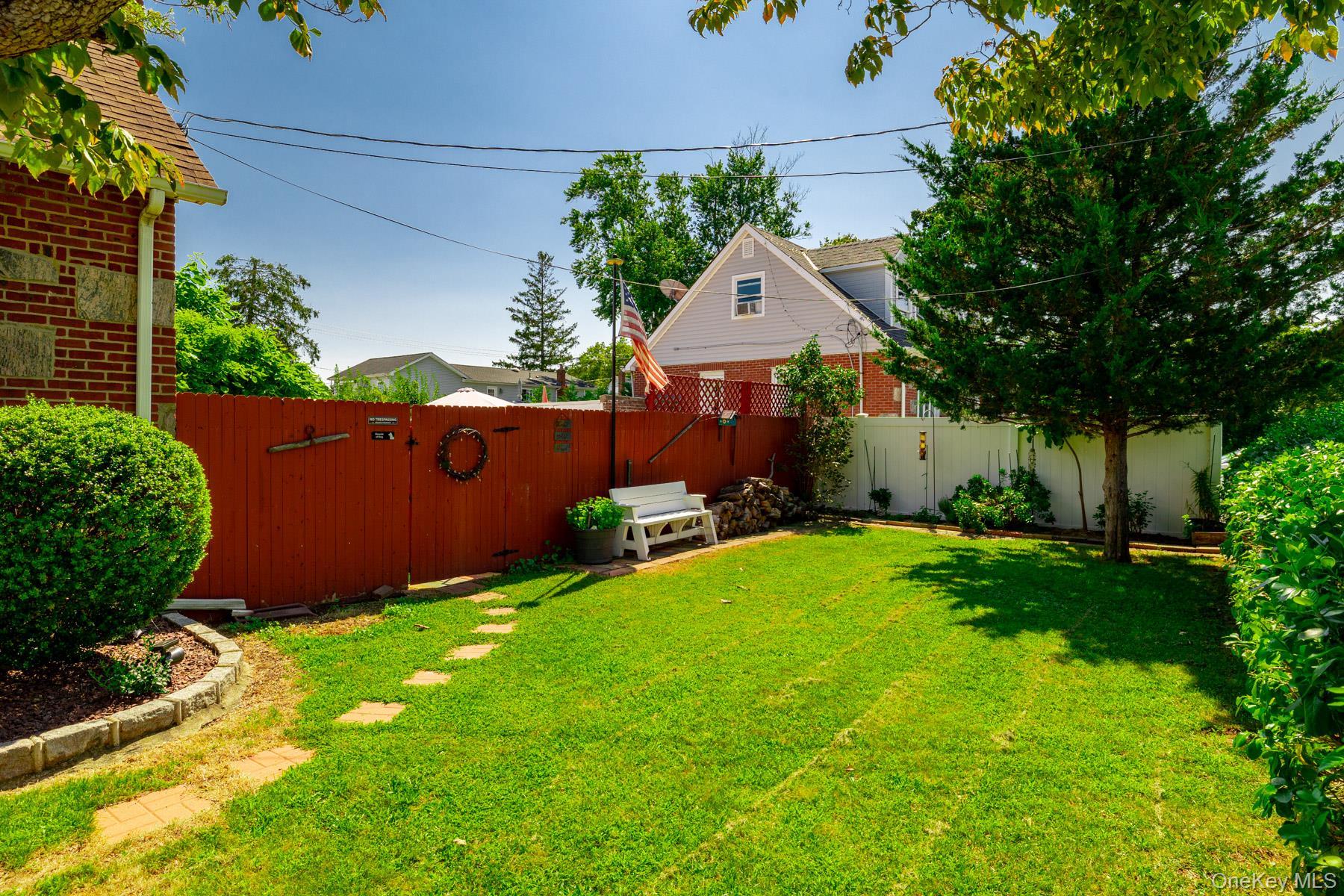 Single Family 9th Street Suffolk County, NY 11704, MLS-1041530-19