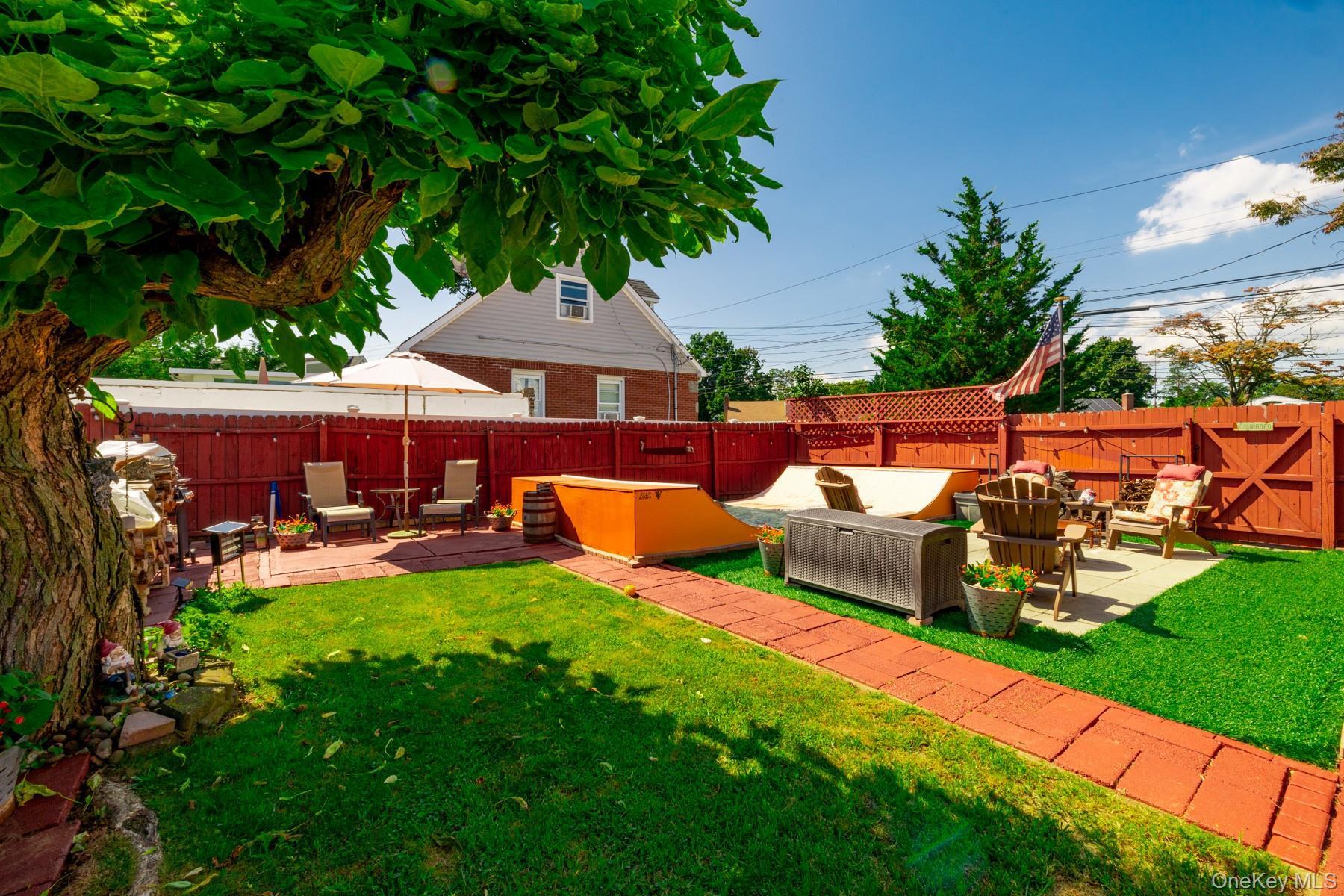 Single Family 9th Street Suffolk County, NY 11704, MLS-1041530-20