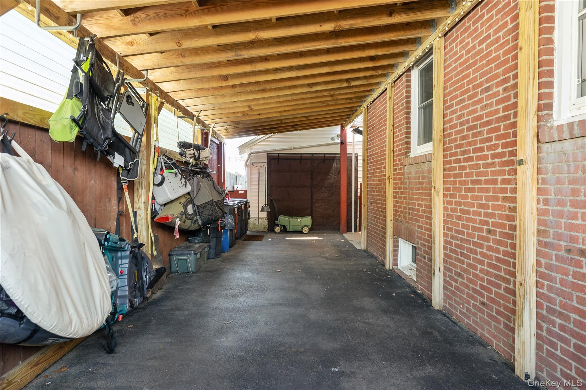 Single Family 9th Street Suffolk County, NY 11704, MLS-1041530-24