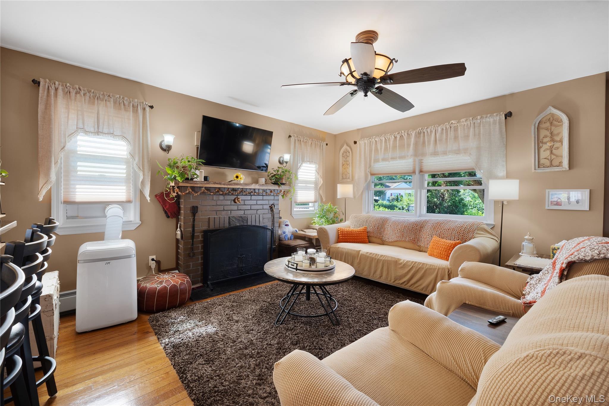 Single Family 9th Street Suffolk County, NY 11704, MLS-1041530-5