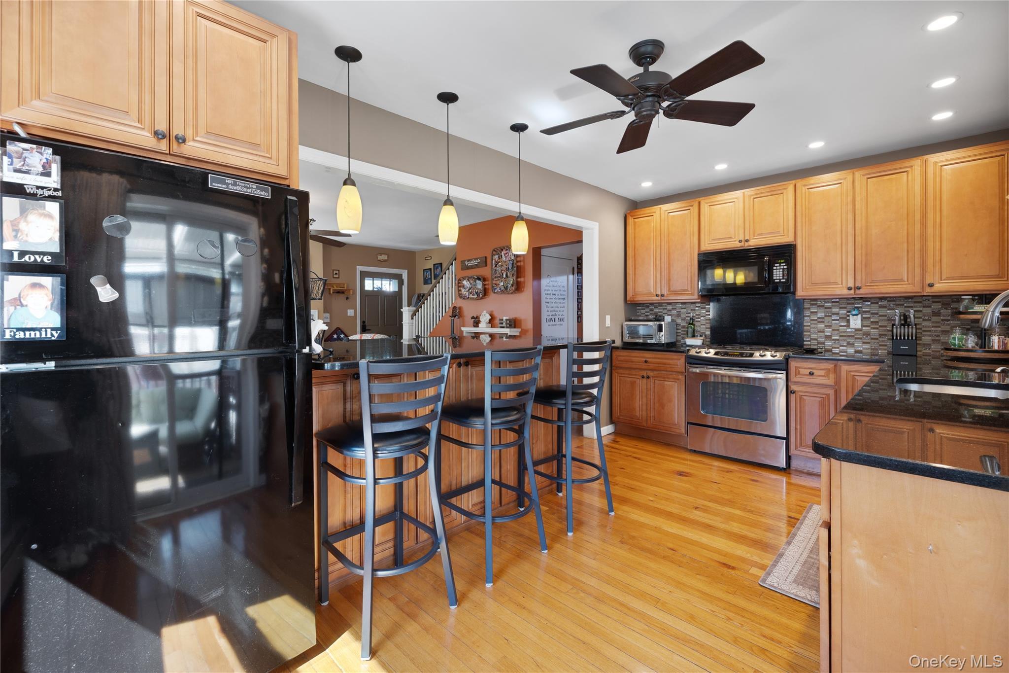 Single Family 9th Street Suffolk County, NY 11704, MLS-1041530-9