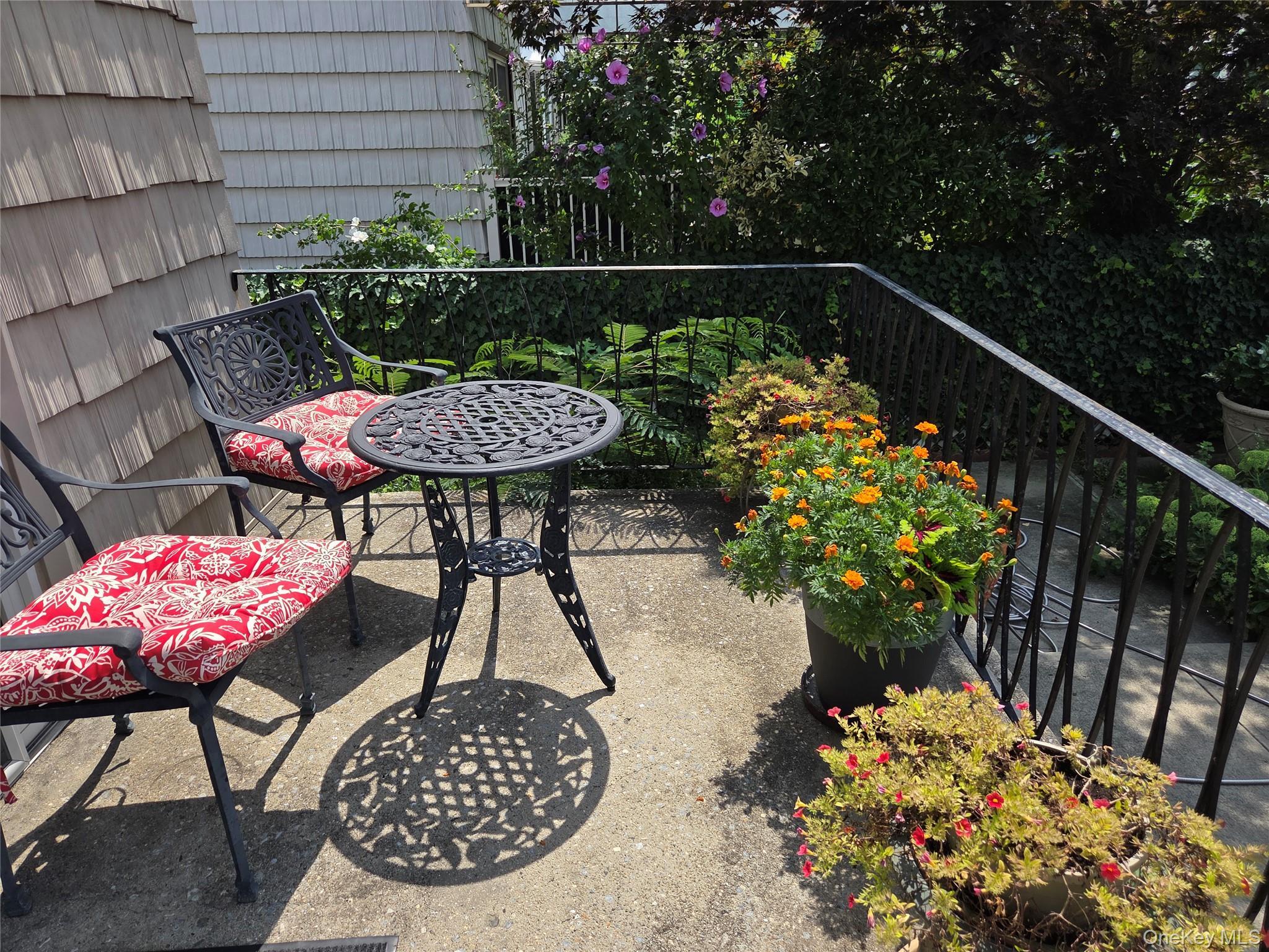 Single Family 215th Street  Queens, NY 11360, MLS-1041536-14