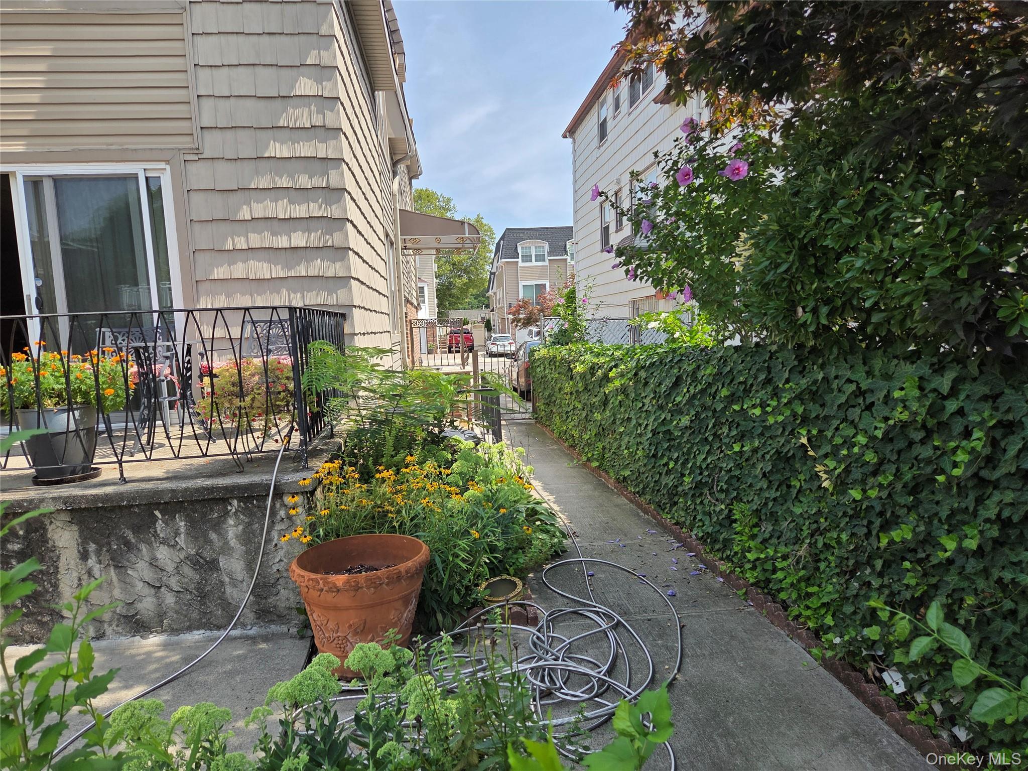 Single Family 215th Street  Queens, NY 11360, MLS-1041536-16