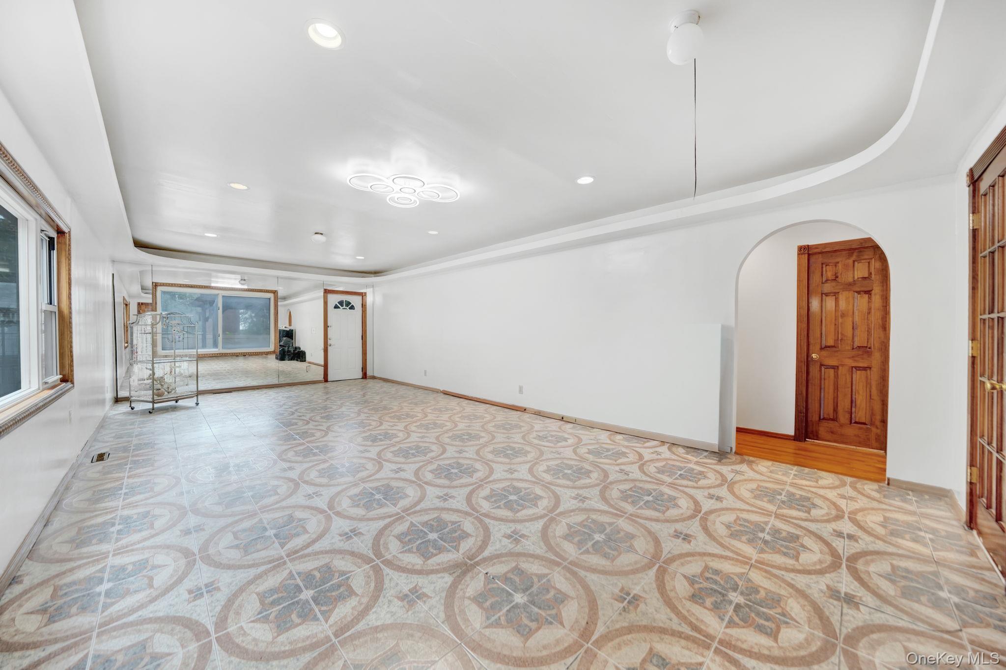 Single Family Haywood Road  Queens, NY 11423, MLS-1041537-21