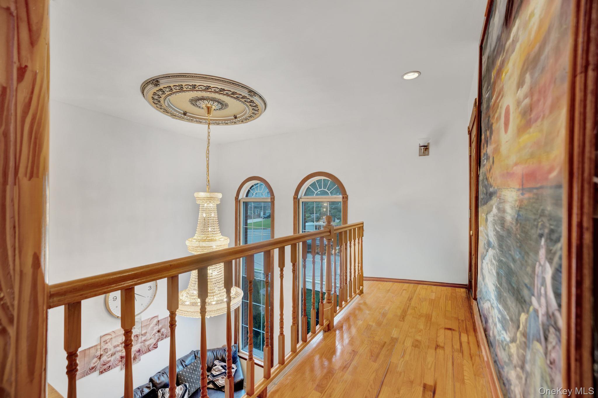 Single Family Haywood Road  Queens, NY 11423, MLS-1041537-27