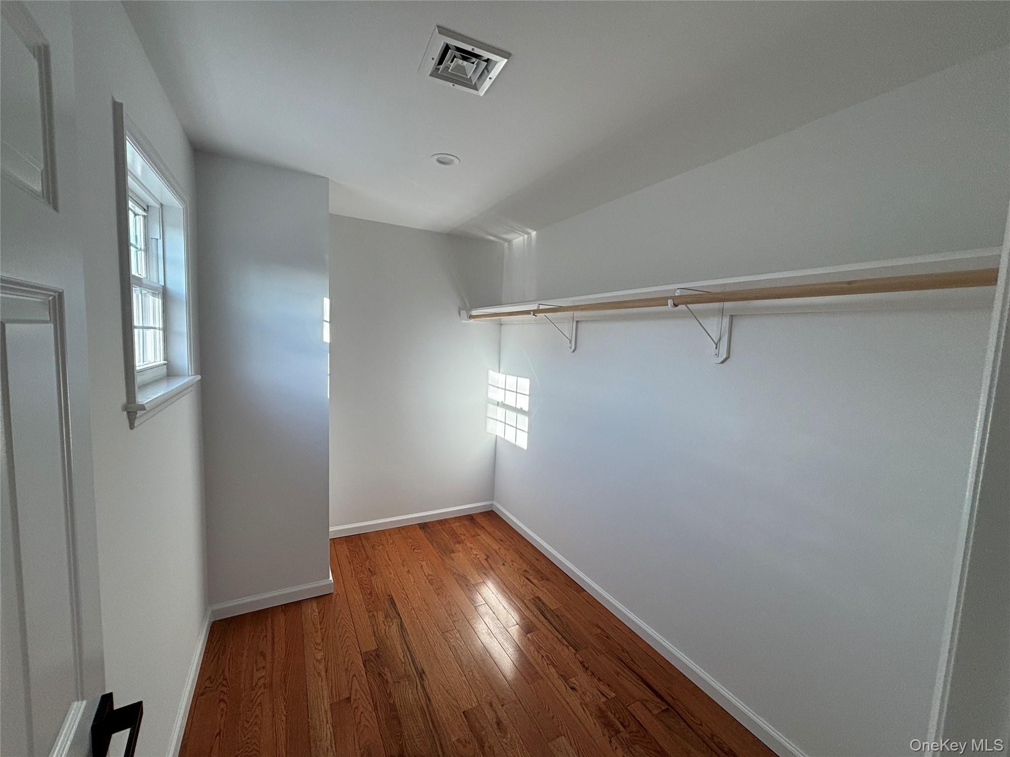 Single Family S Bayview Avenue Nassau County, NY 11520, MLS-1041544-10