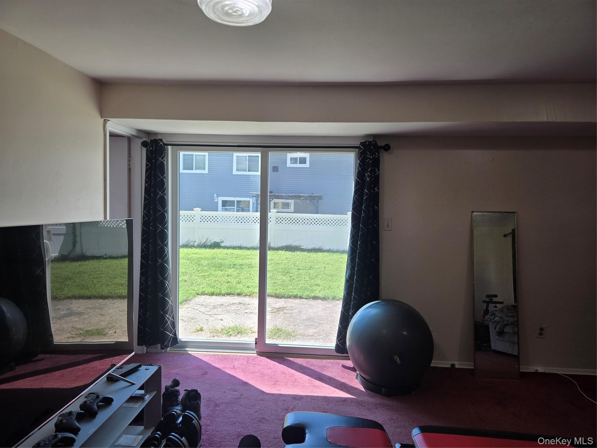 Single Family Iris Place Nassau County, NY 11552, MLS-1041559-10