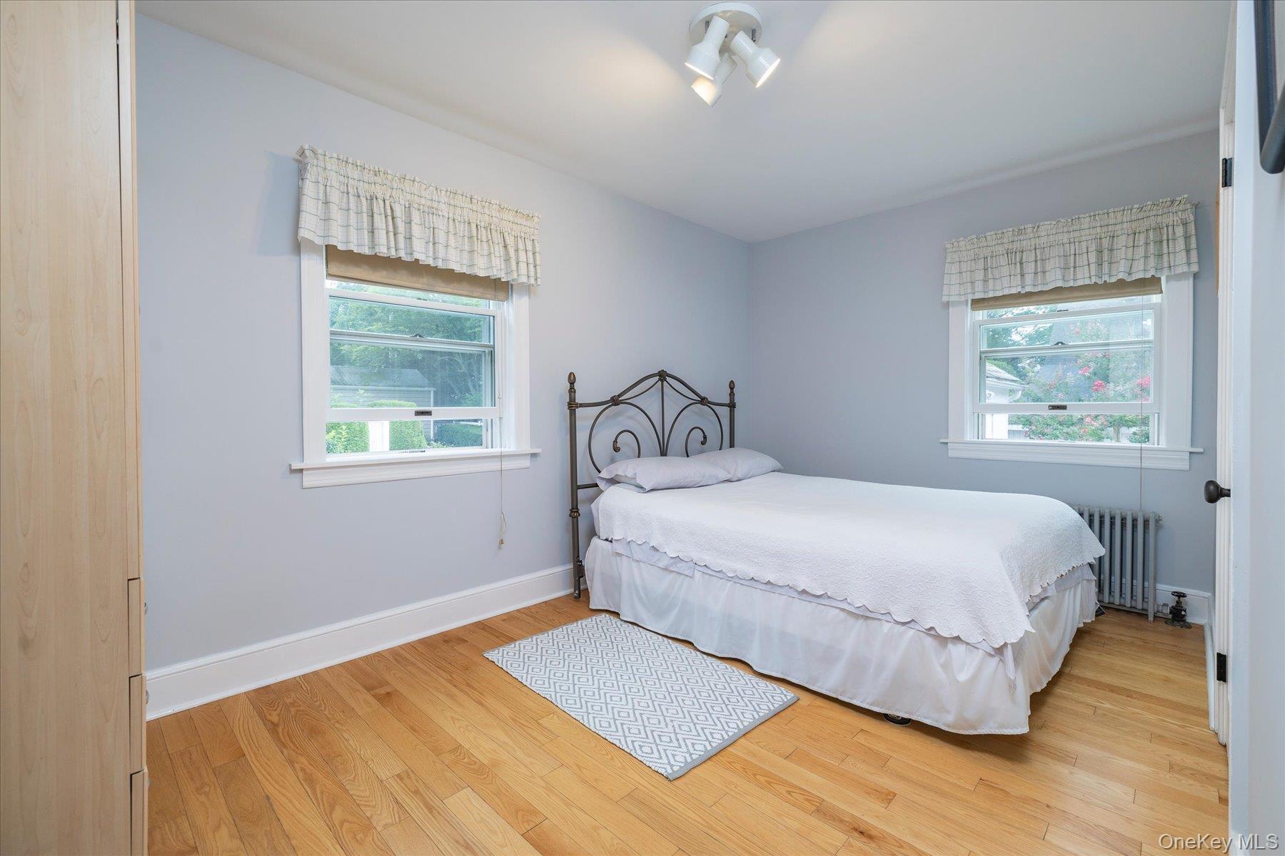 Single Family Beverly Avenue Nassau County, NY 11001, MLS-1041567-16