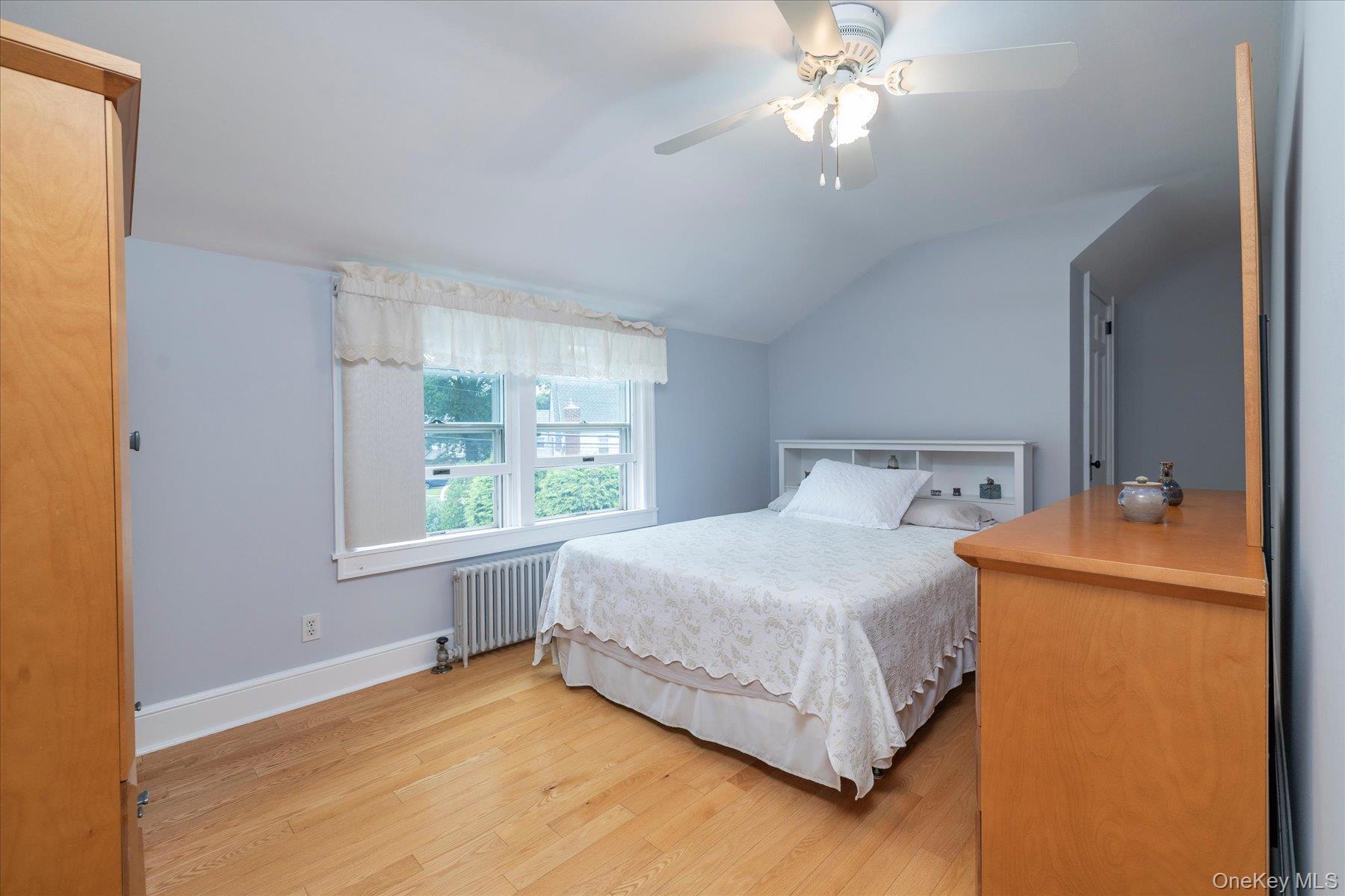 Single Family Beverly Avenue Nassau County, NY 11001, MLS-1041567-22
