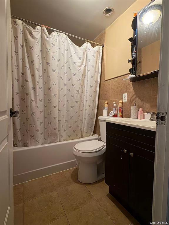 Single Family 39th Avenue  Queens, NY 11368, MLS-1041573-12