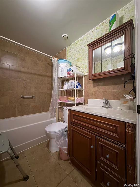 Single Family 39th Avenue  Queens, NY 11368, MLS-1041573-6