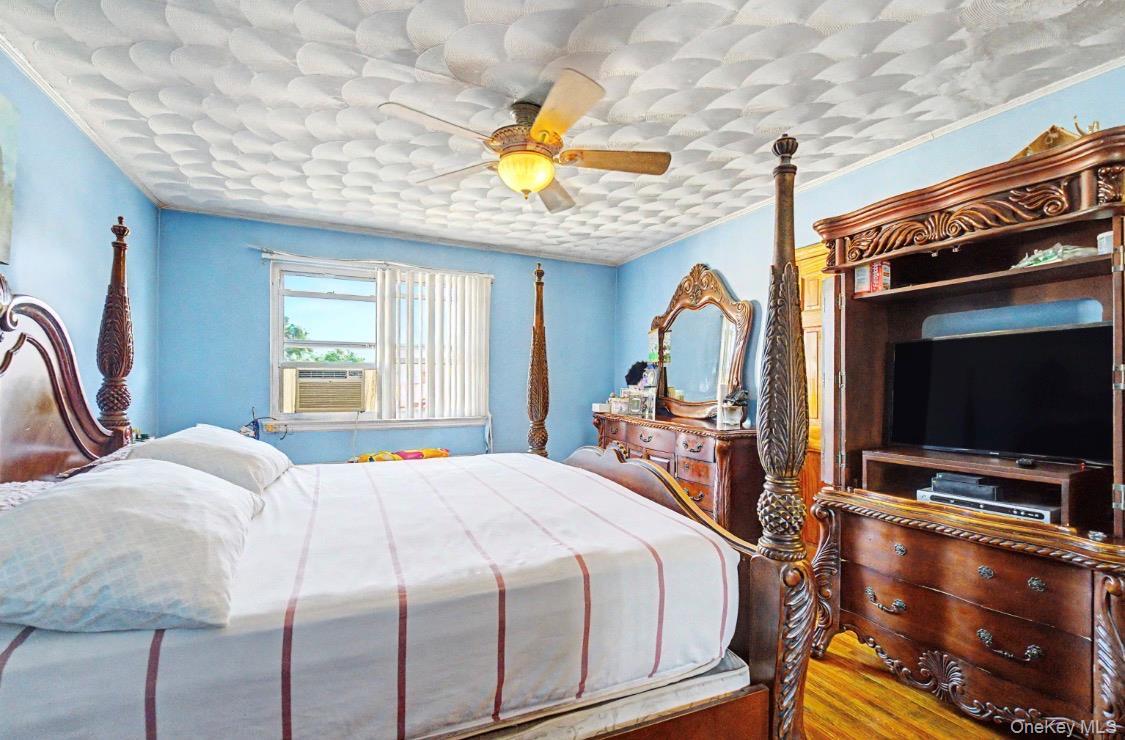 Single Family Avenue J Brooklyn, NY 11210, MLS-1041581-13