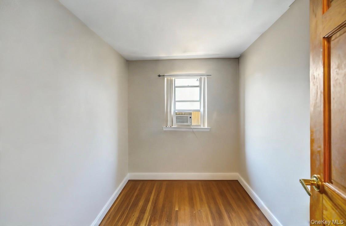 Single Family Avenue J Brooklyn, NY 11210, MLS-1041581-16