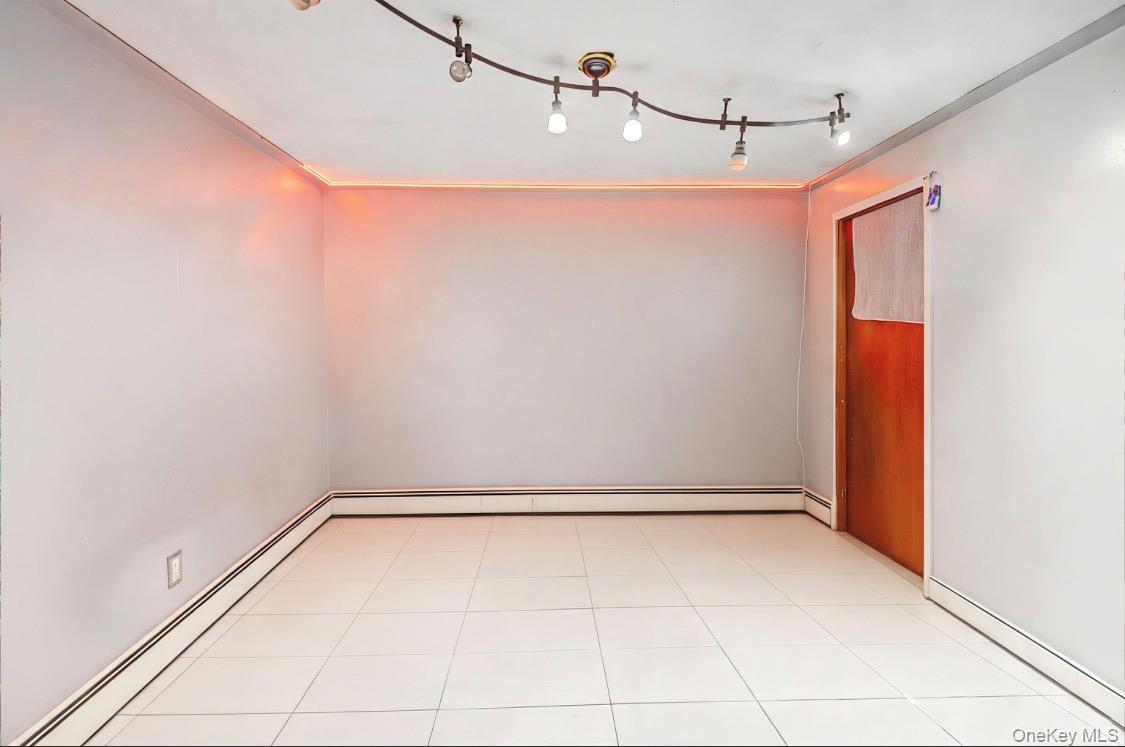 Single Family Avenue J Brooklyn, NY 11210, MLS-1041581-17