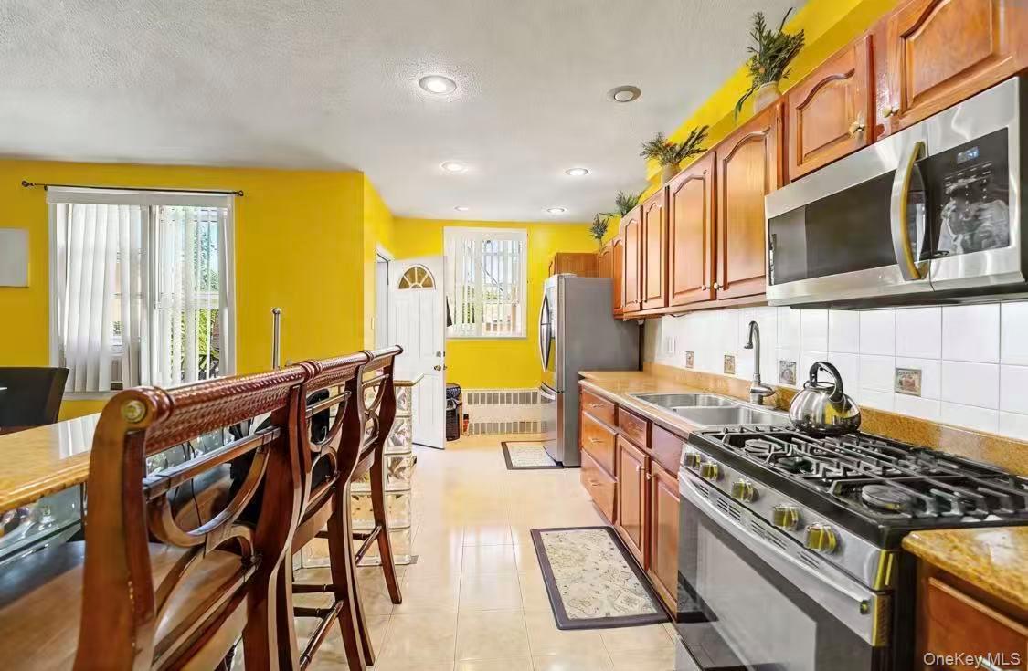 Single Family Avenue J Brooklyn, NY 11210, MLS-1041581-4