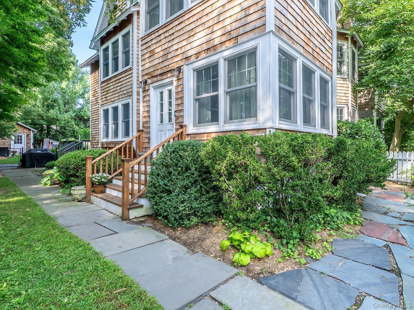 Single Family Franklin Avenue Nassau County, NY 11579, MLS-1041626-2