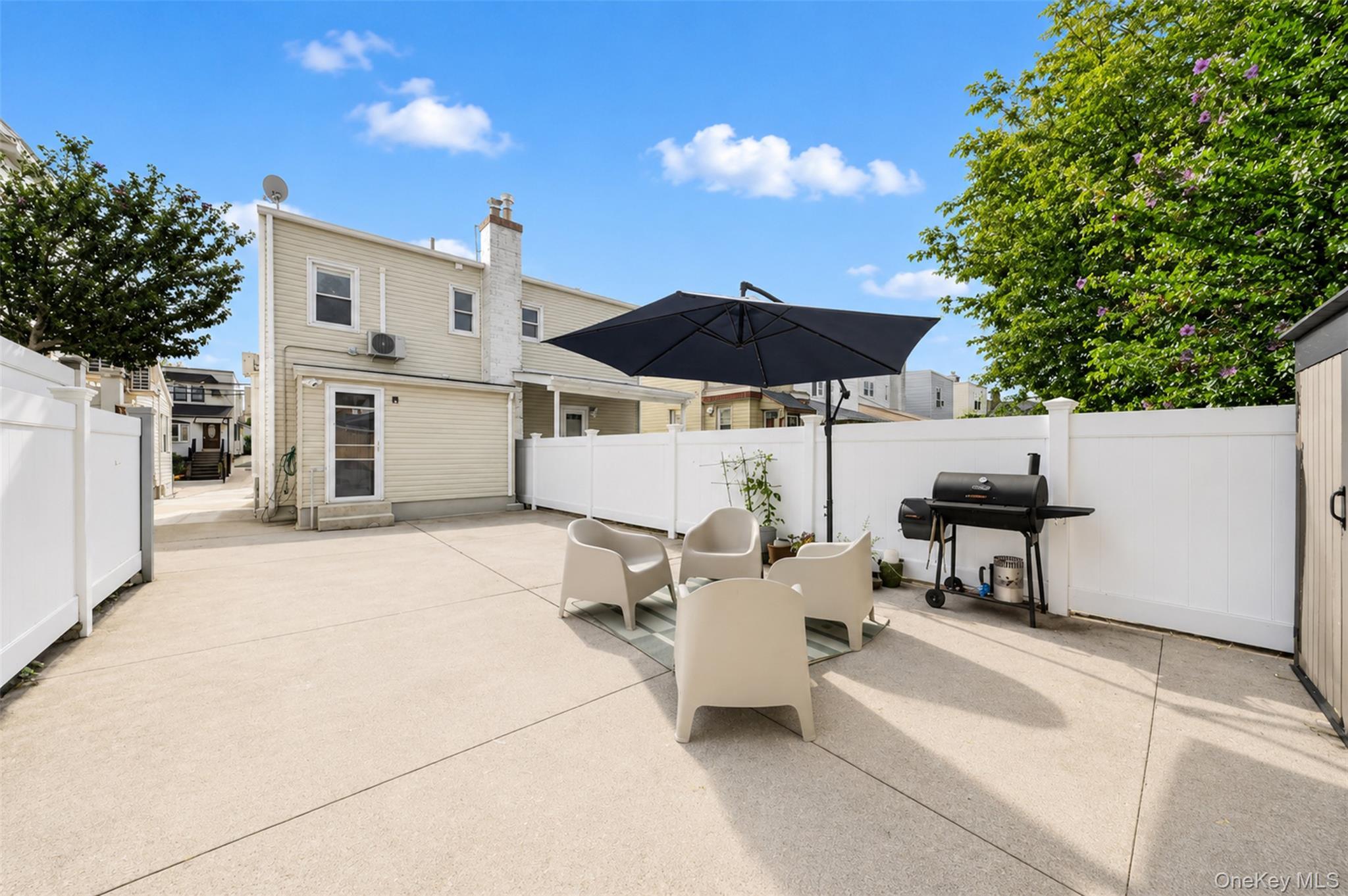 Single Family 202nd Street  Queens, NY 11361, MLS-1041628-14