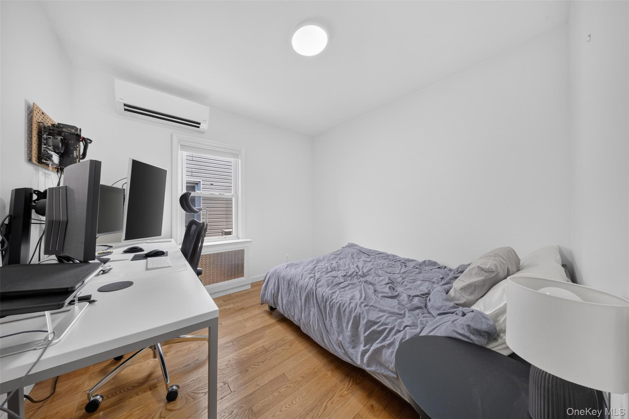 Single Family 202nd Street  Queens, NY 11361, MLS-1041628-28