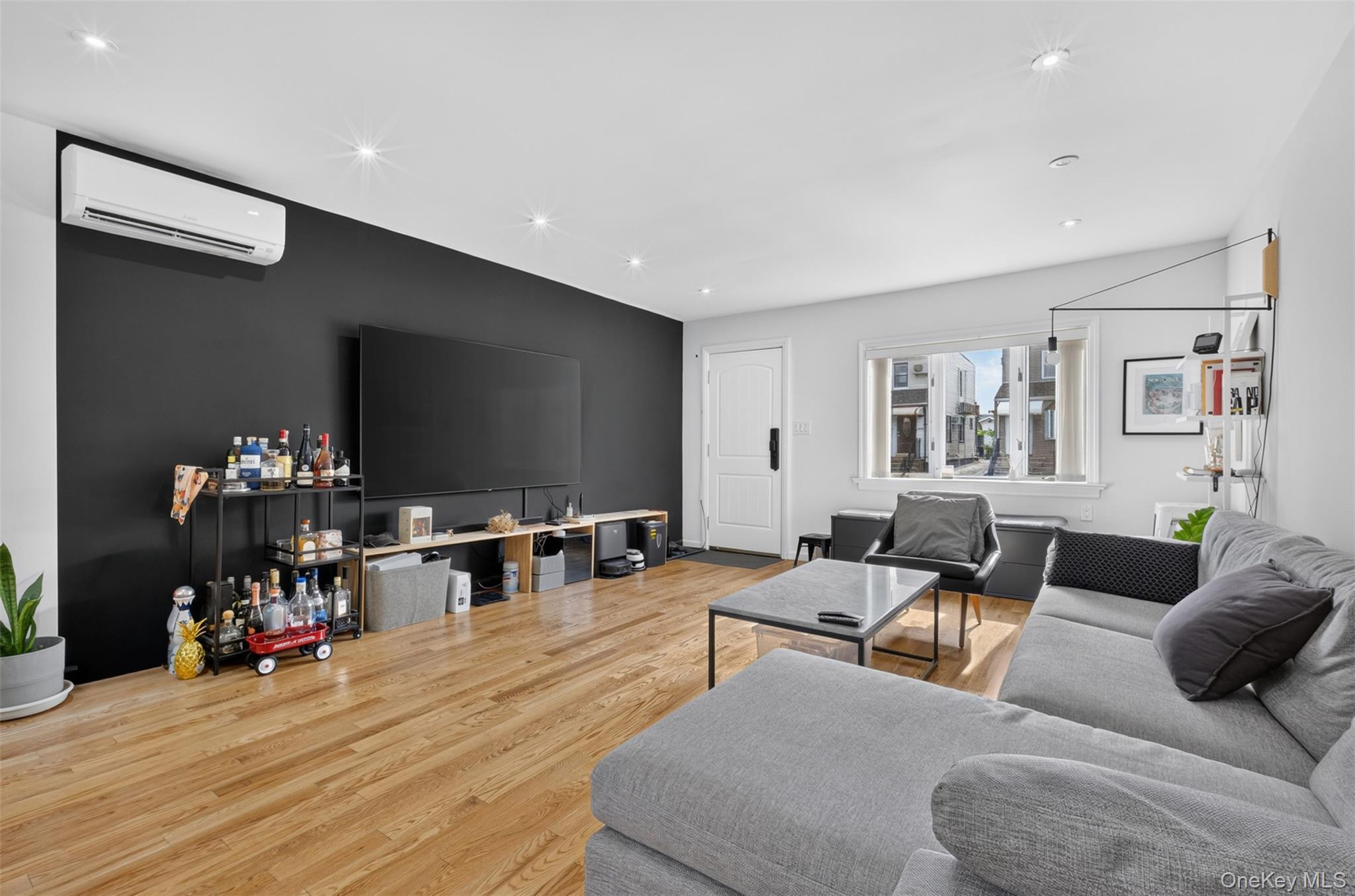 Single Family 202nd Street  Queens, NY 11361, MLS-1041628-4