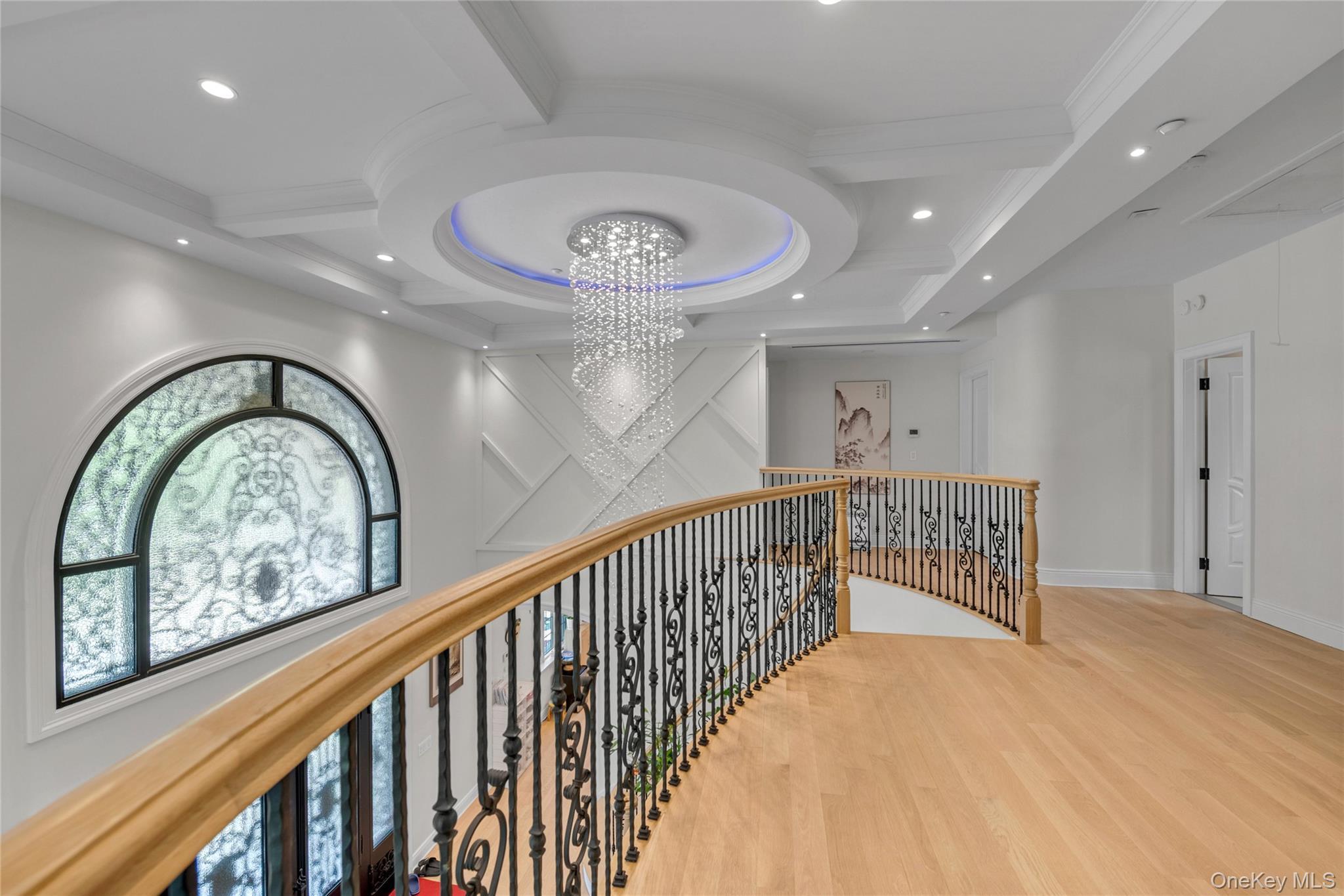 Single Family 85th Avenue  Queens, NY 11427, MLS-1041652-18